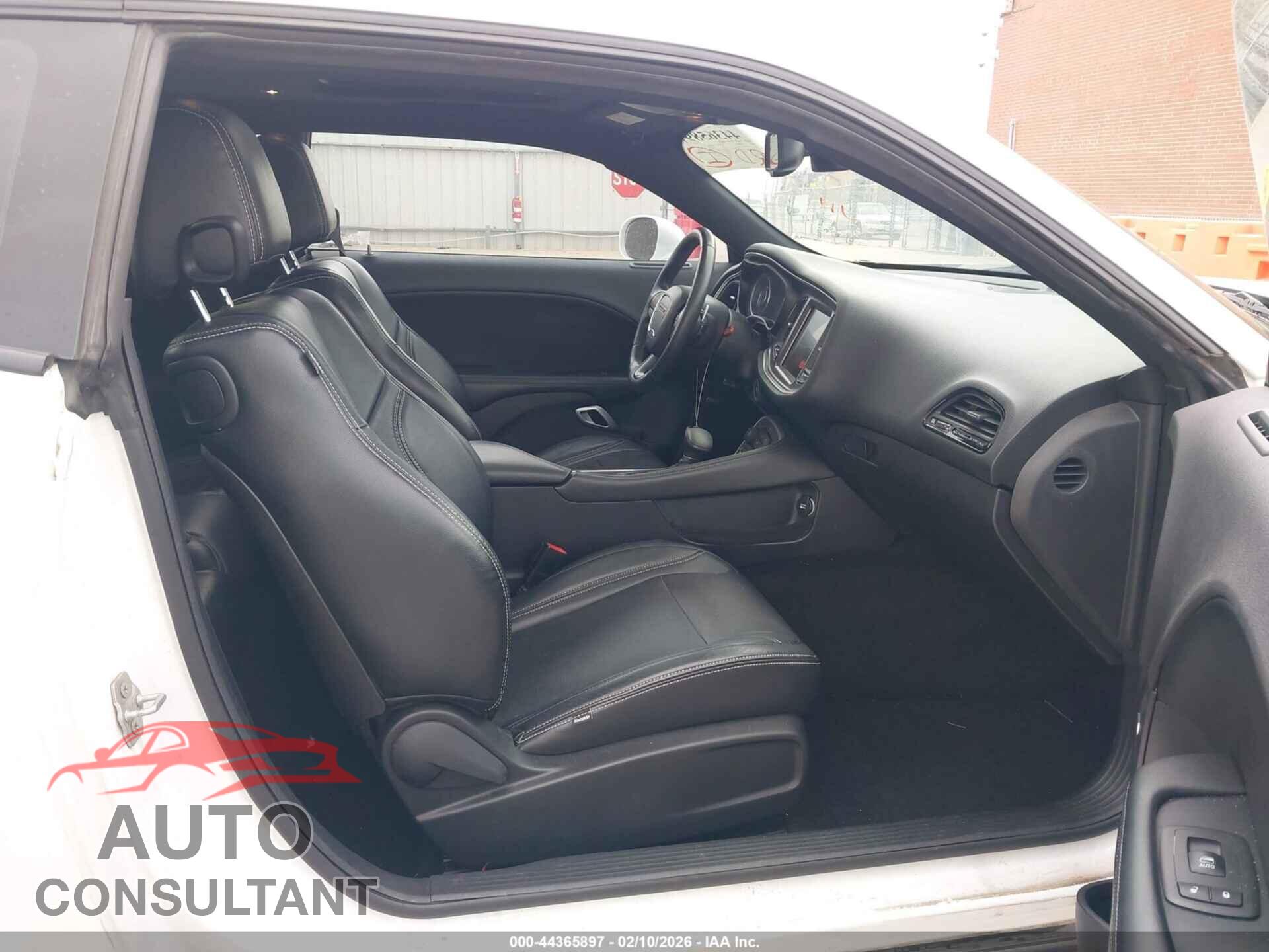 DODGE CHALLENGER 2015 - 2C3CDZAG4FH728222