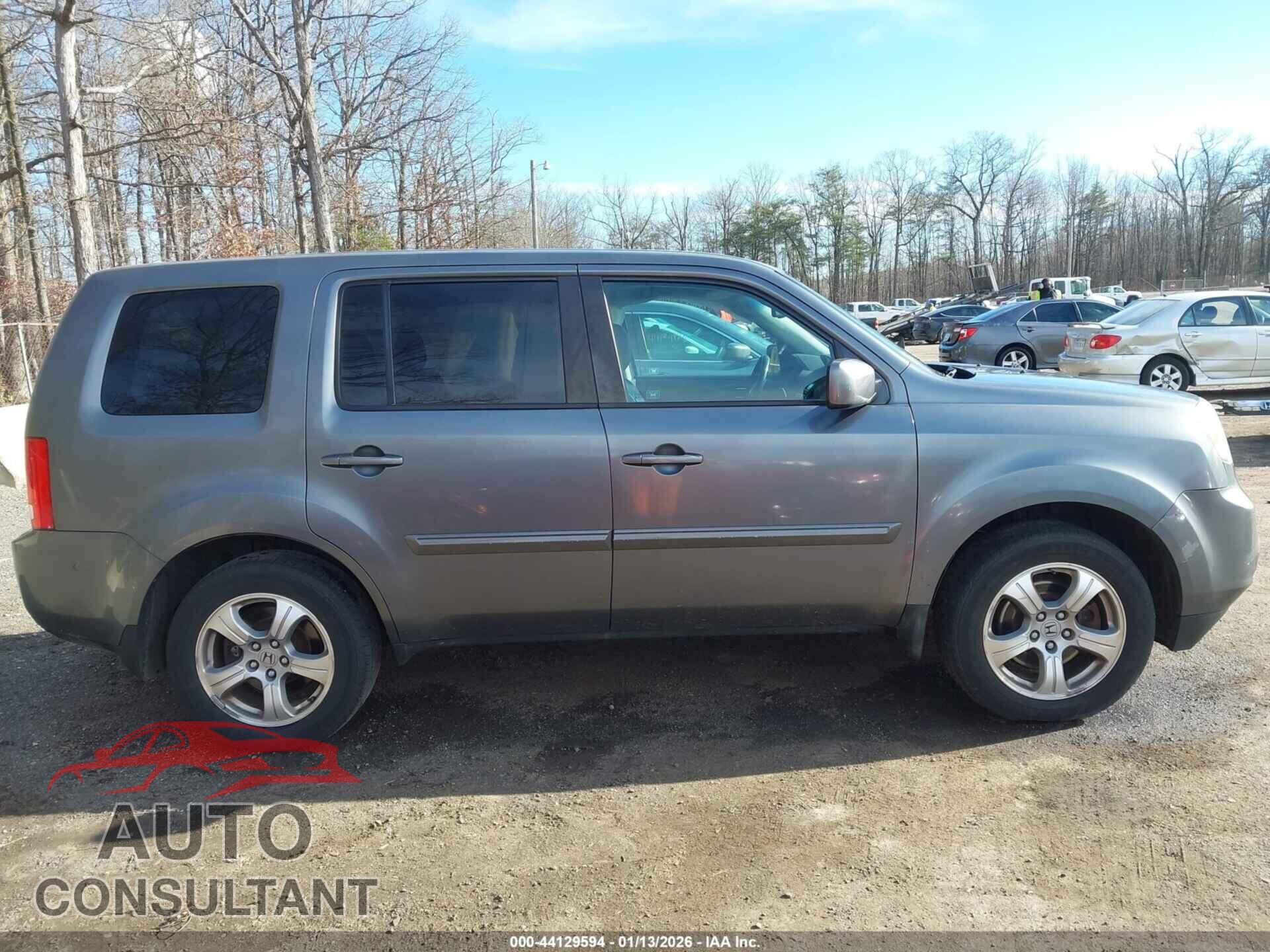 HONDA PILOT 2012 - 5FNYF4H63CB012294