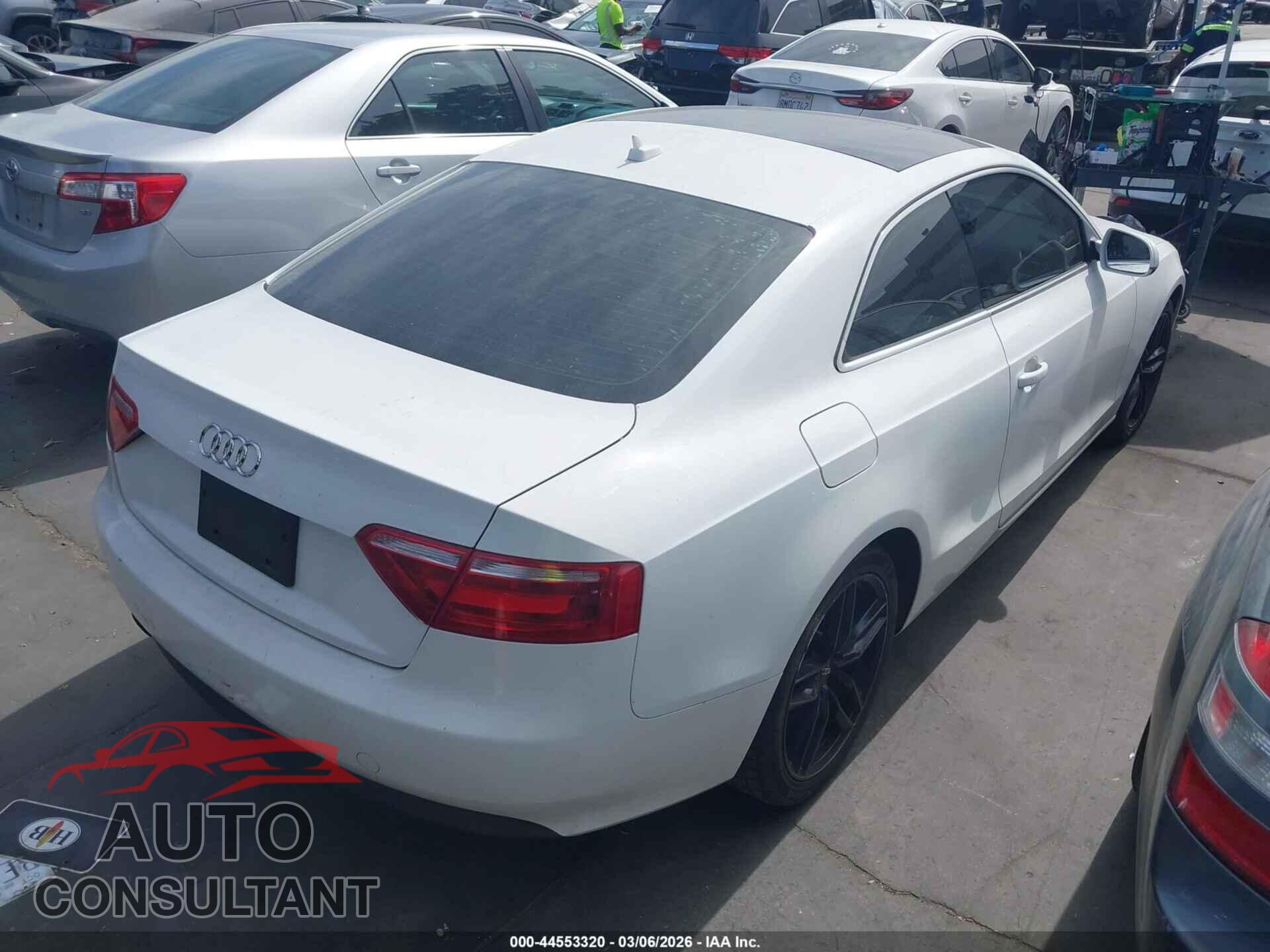 AUDI A5 2012 - WAUCFAFRXCA041769