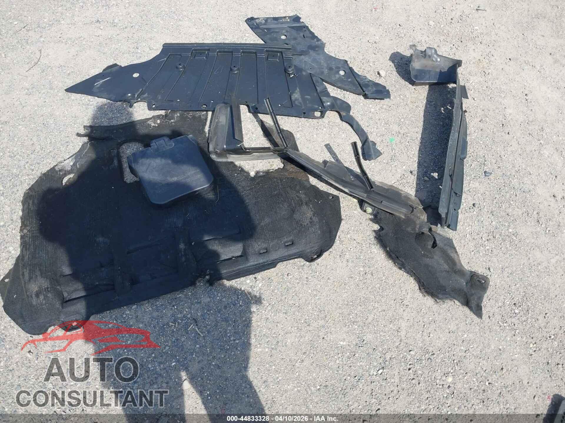 FORD FOCUS 2016 - 1FADP3F27GL354832