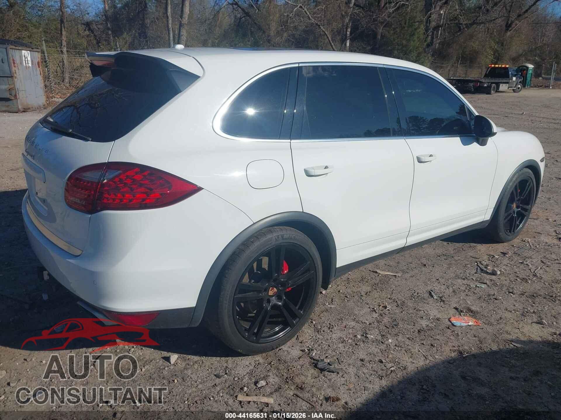 PORSCHE CAYENNE 2013 - WP1AB2A26DLA85634