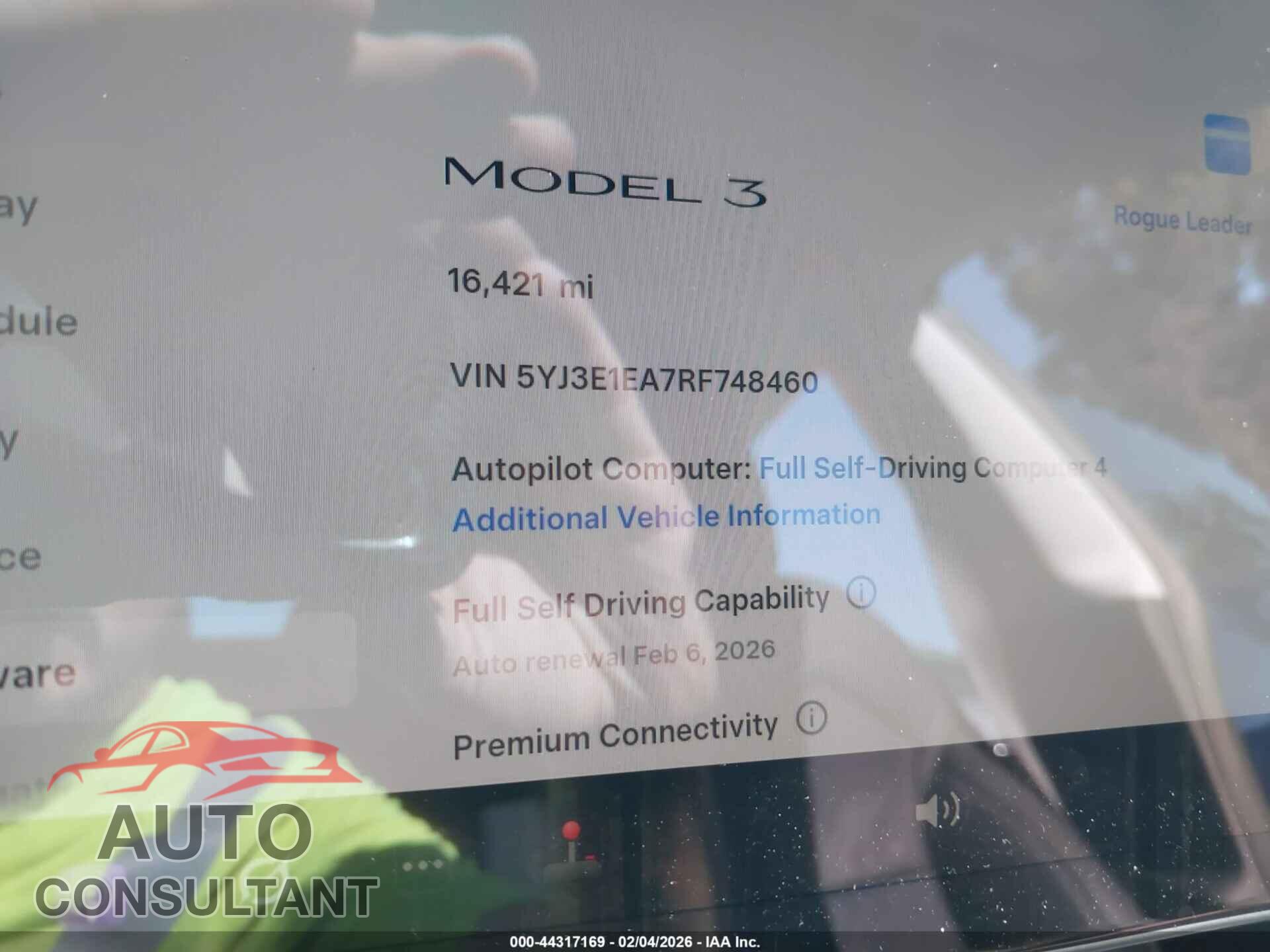 TESLA MODEL 3 2024 - 5YJ3E1EA7RF748460
