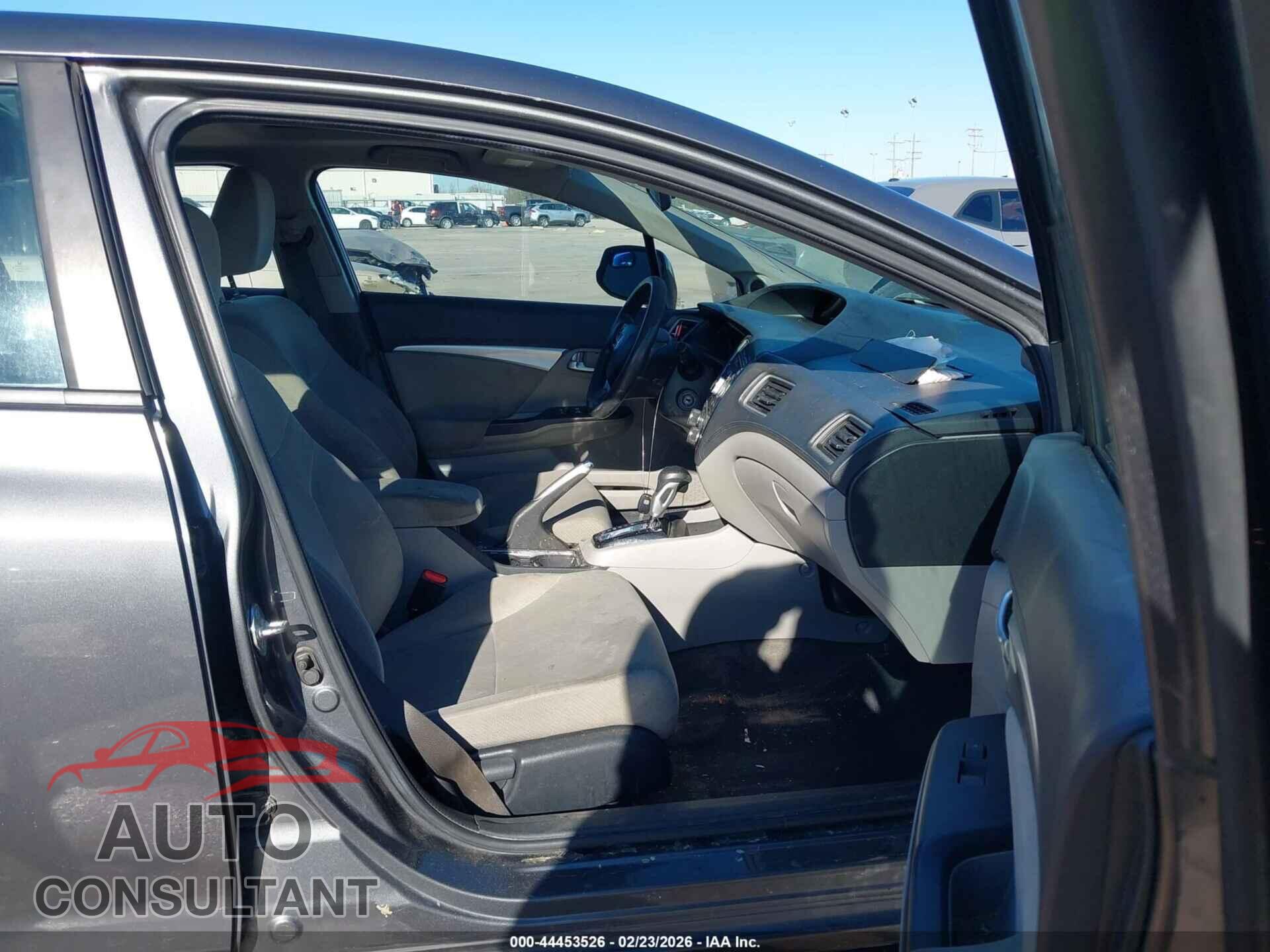 HONDA CIVIC 2013 - 2HGFB2F89DH523047