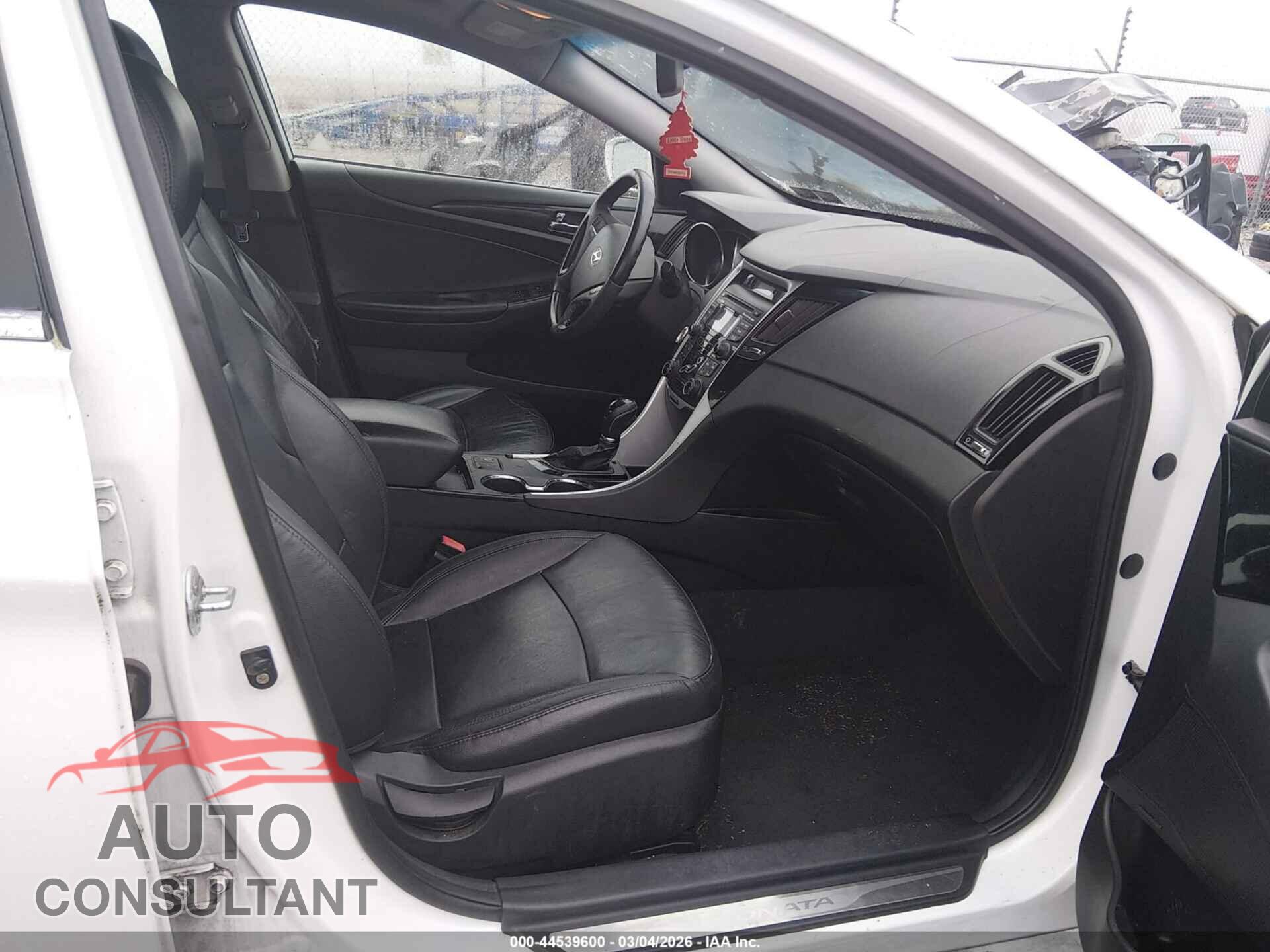 HYUNDAI SONATA 2012 - 5NPEC4AC5CH320855