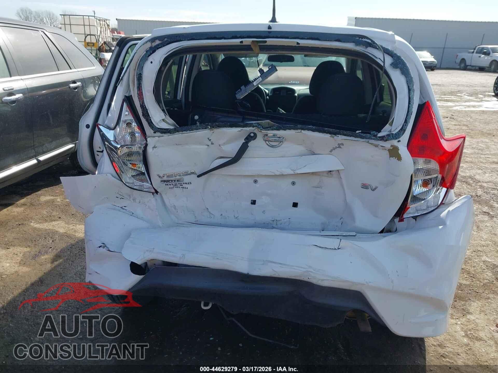 NISSAN VERSA NOTE 2017 - 3N1CE2CP3HL367110