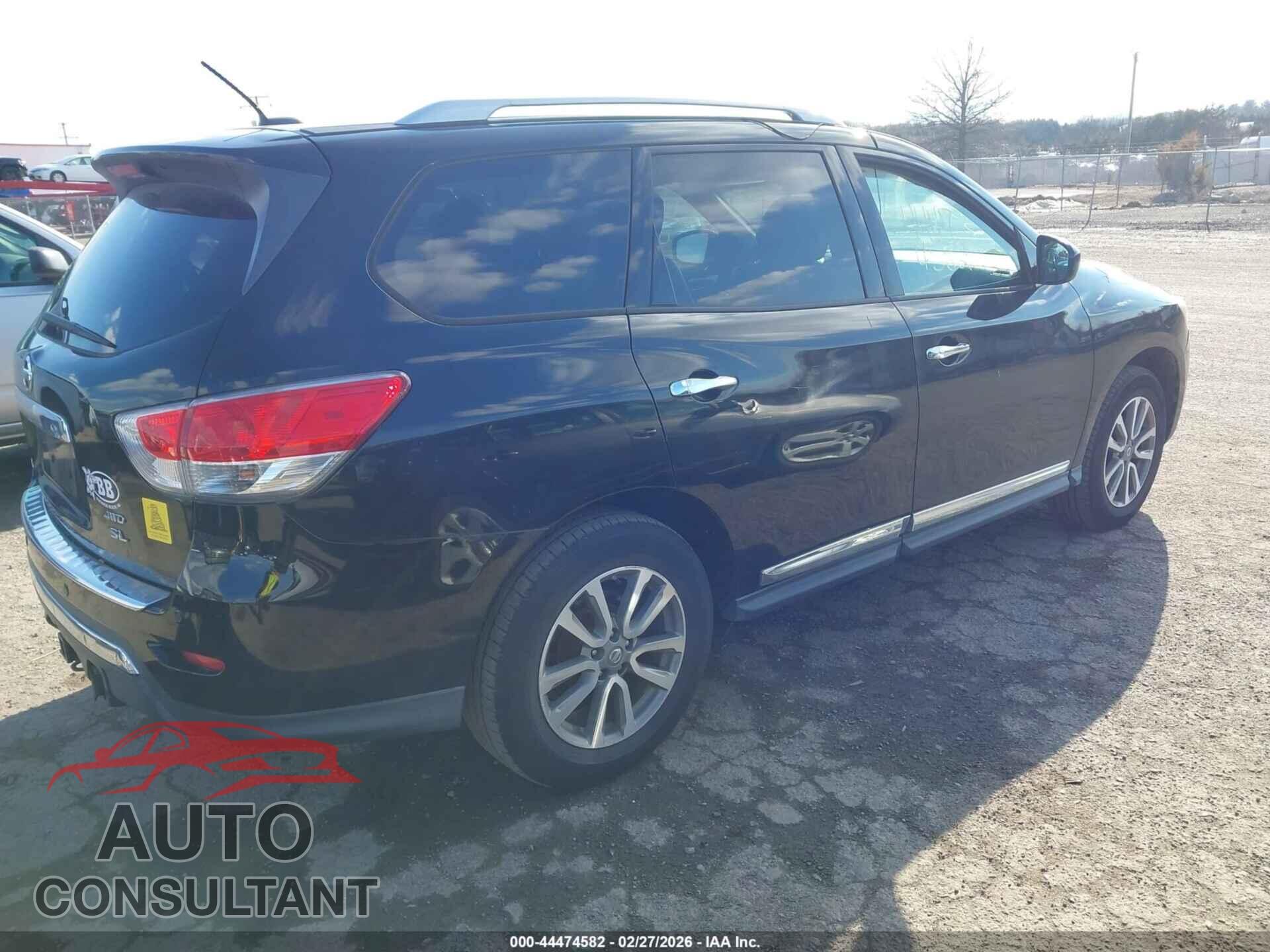 NISSAN PATHFINDER 2014 - 5N1AR2MM4EC628809