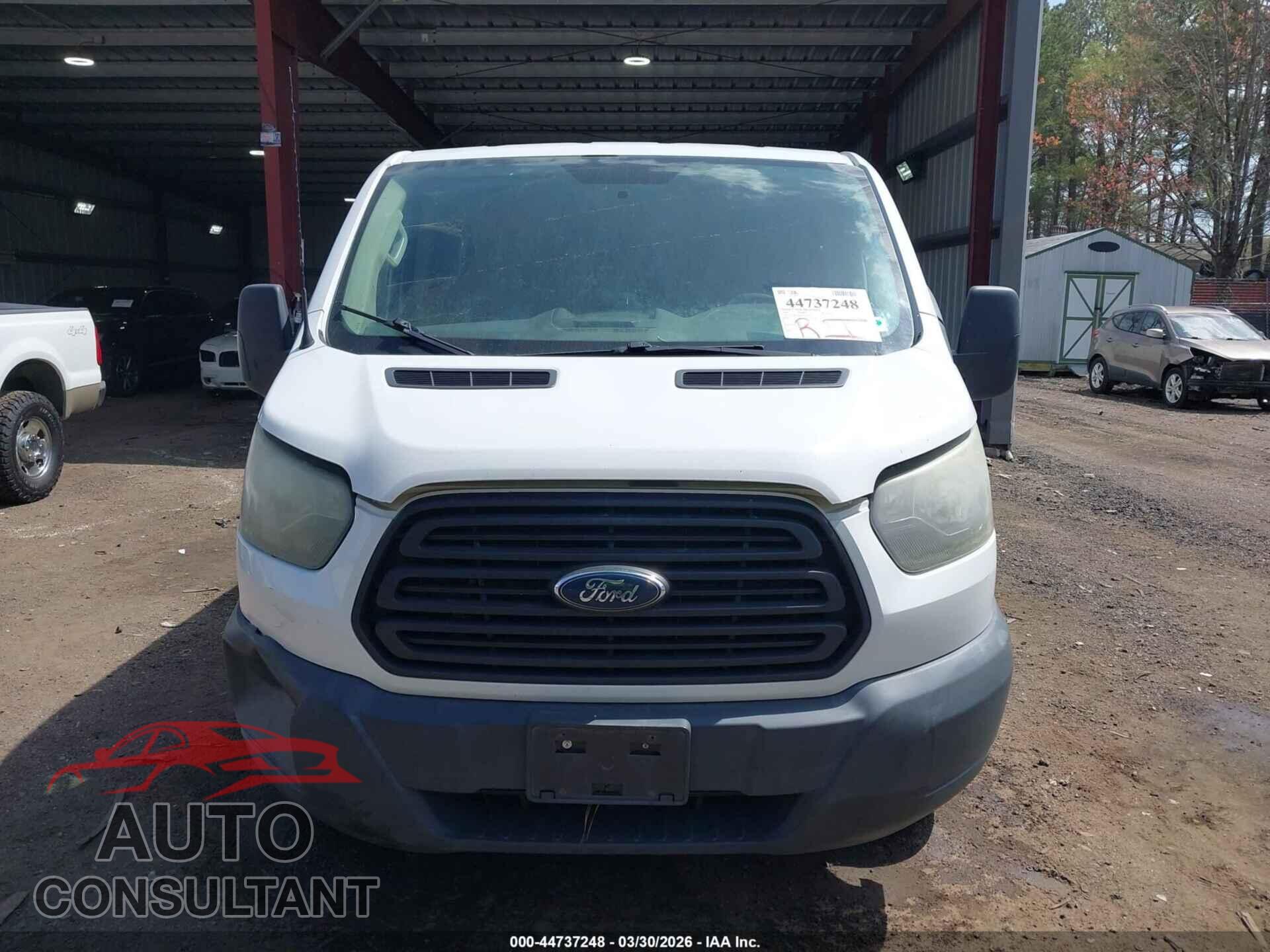 FORD TRANSIT-250 2015 - 1FTNR1YM9FKB19574