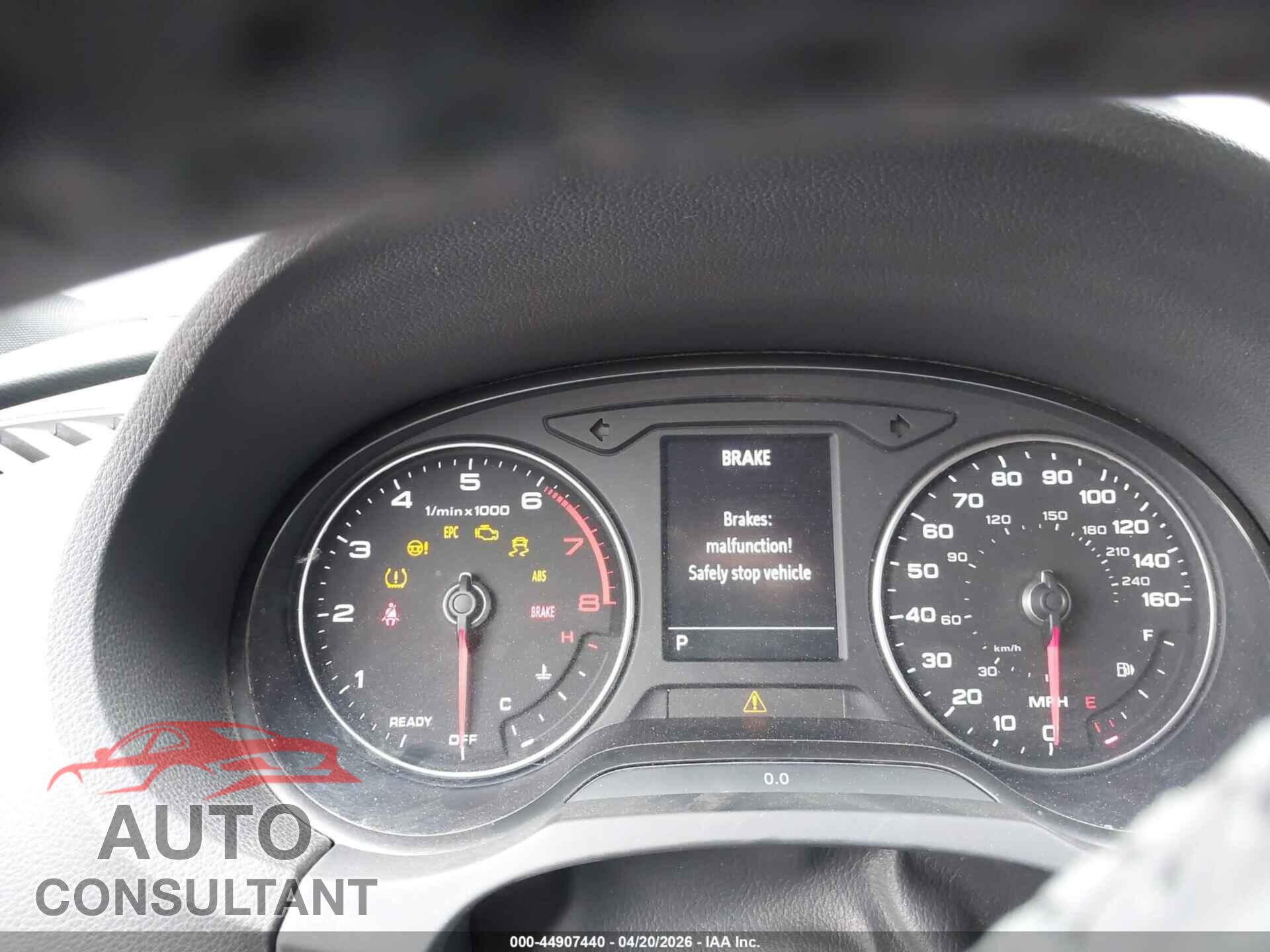 AUDI A3 2019 - WAUAUGFF9KA111122