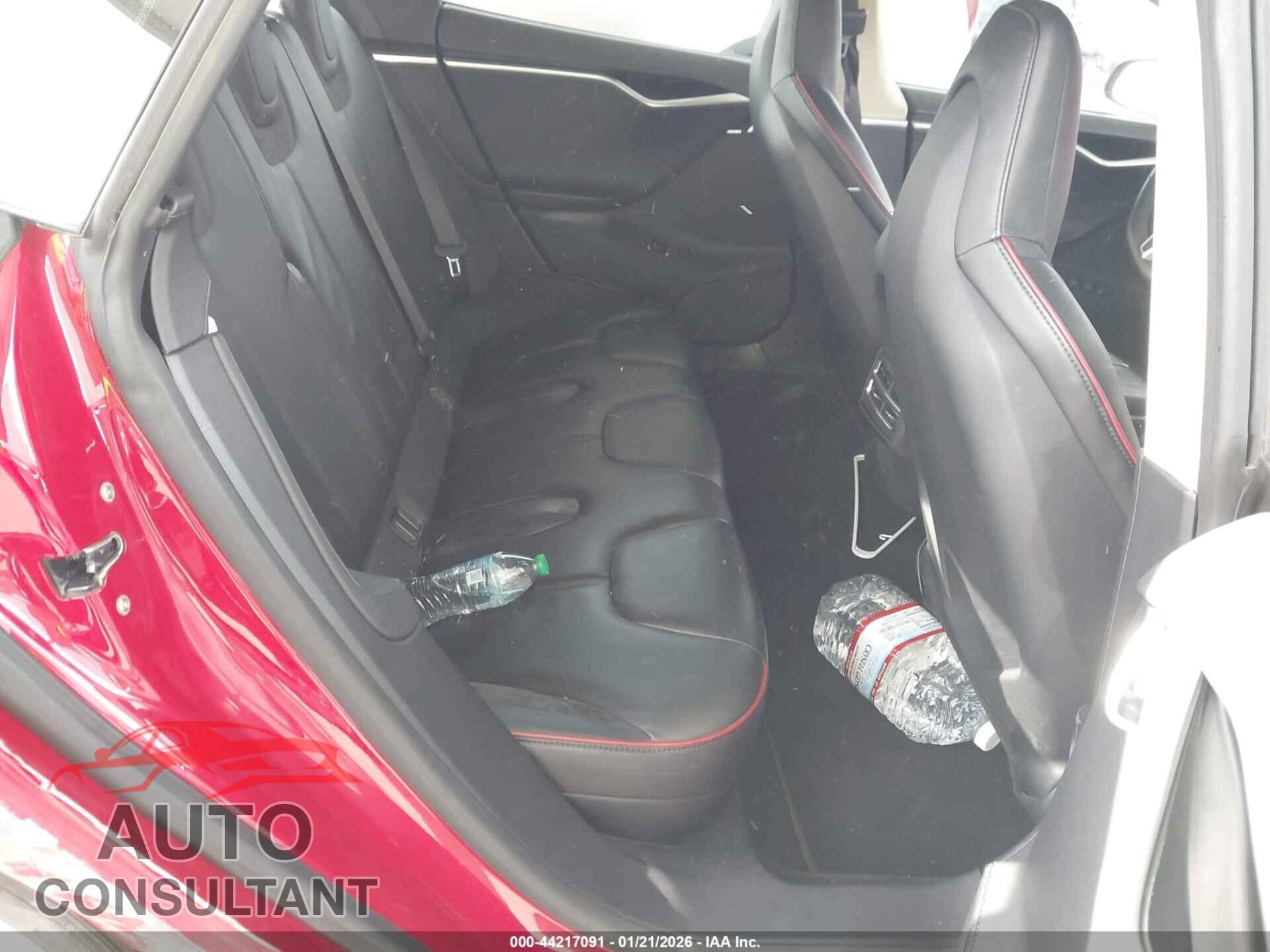TESLA MODEL S 2013 - 5YJSA1CP6DFP09365