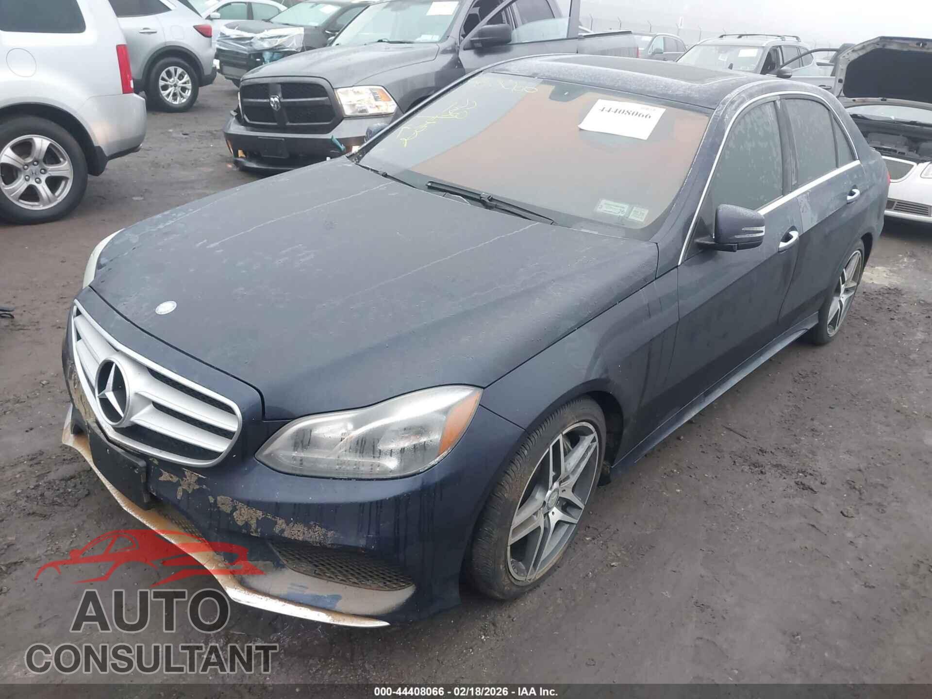 MERCEDES-BENZ E 550 2014 - WDDHF9BB0EA893895