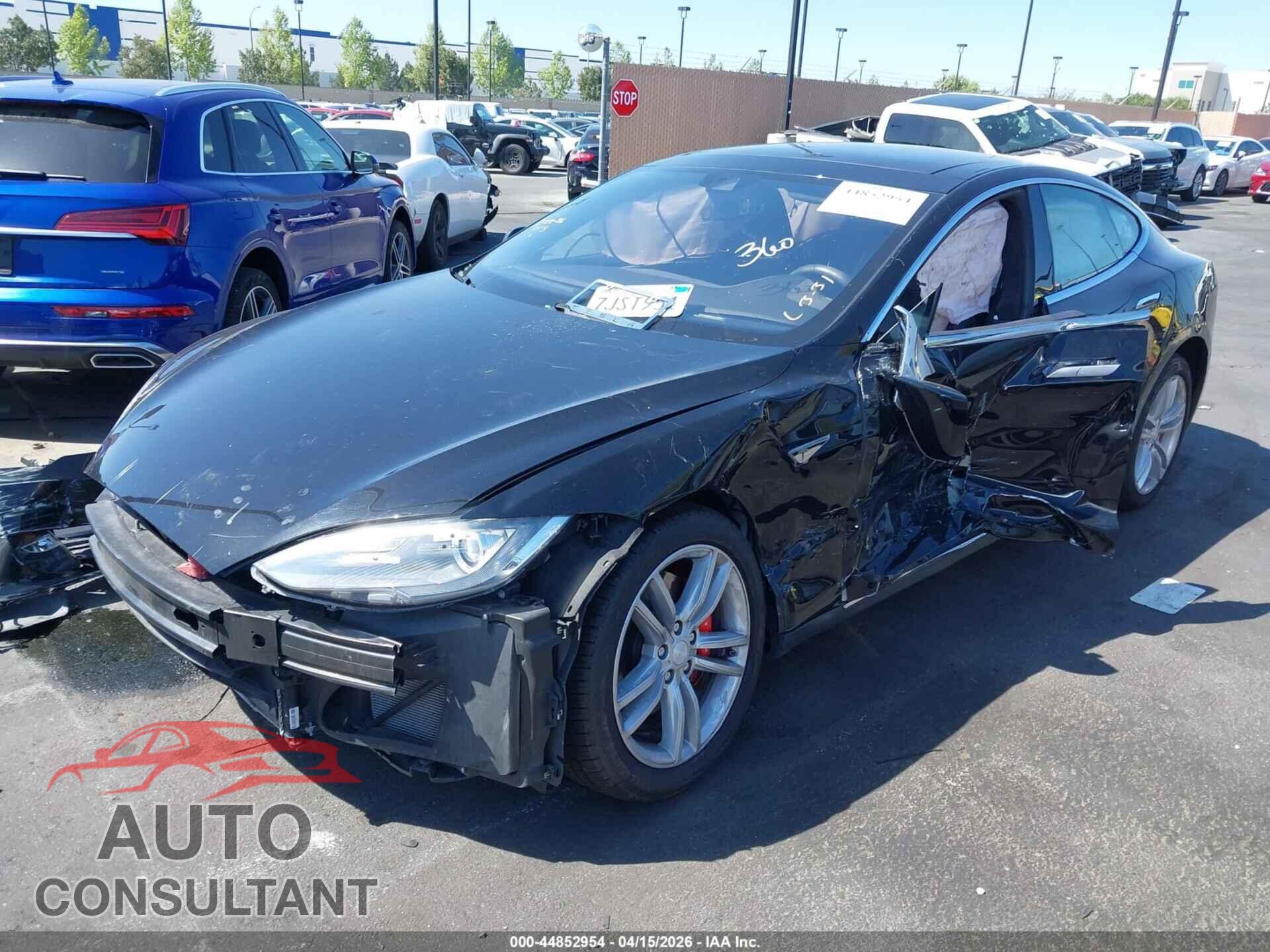 TESLA MODEL S 2014 - 5YJSA1H27EFP69153