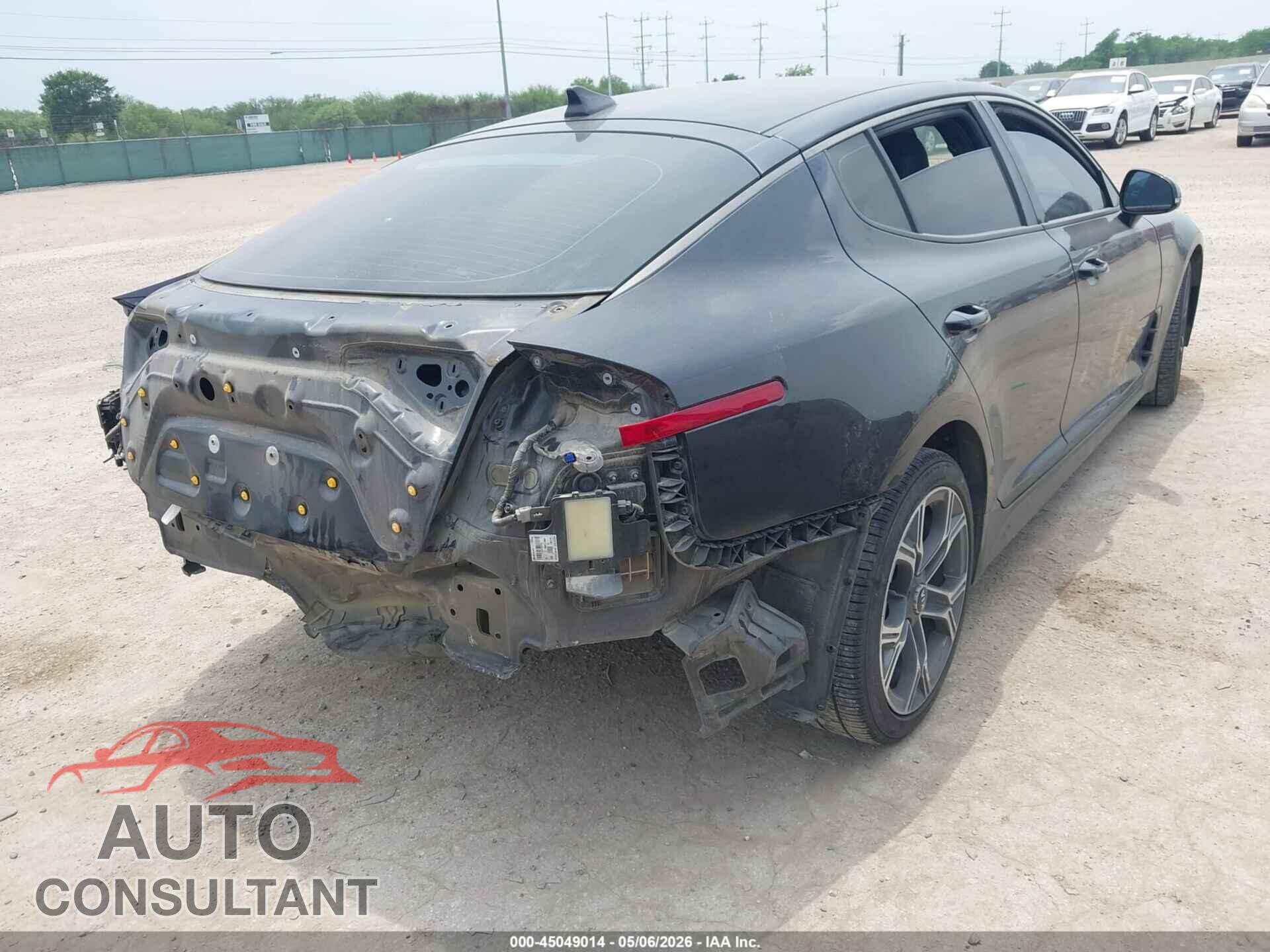 KIA STINGER 2021 - KNAE15LA2M6090224
