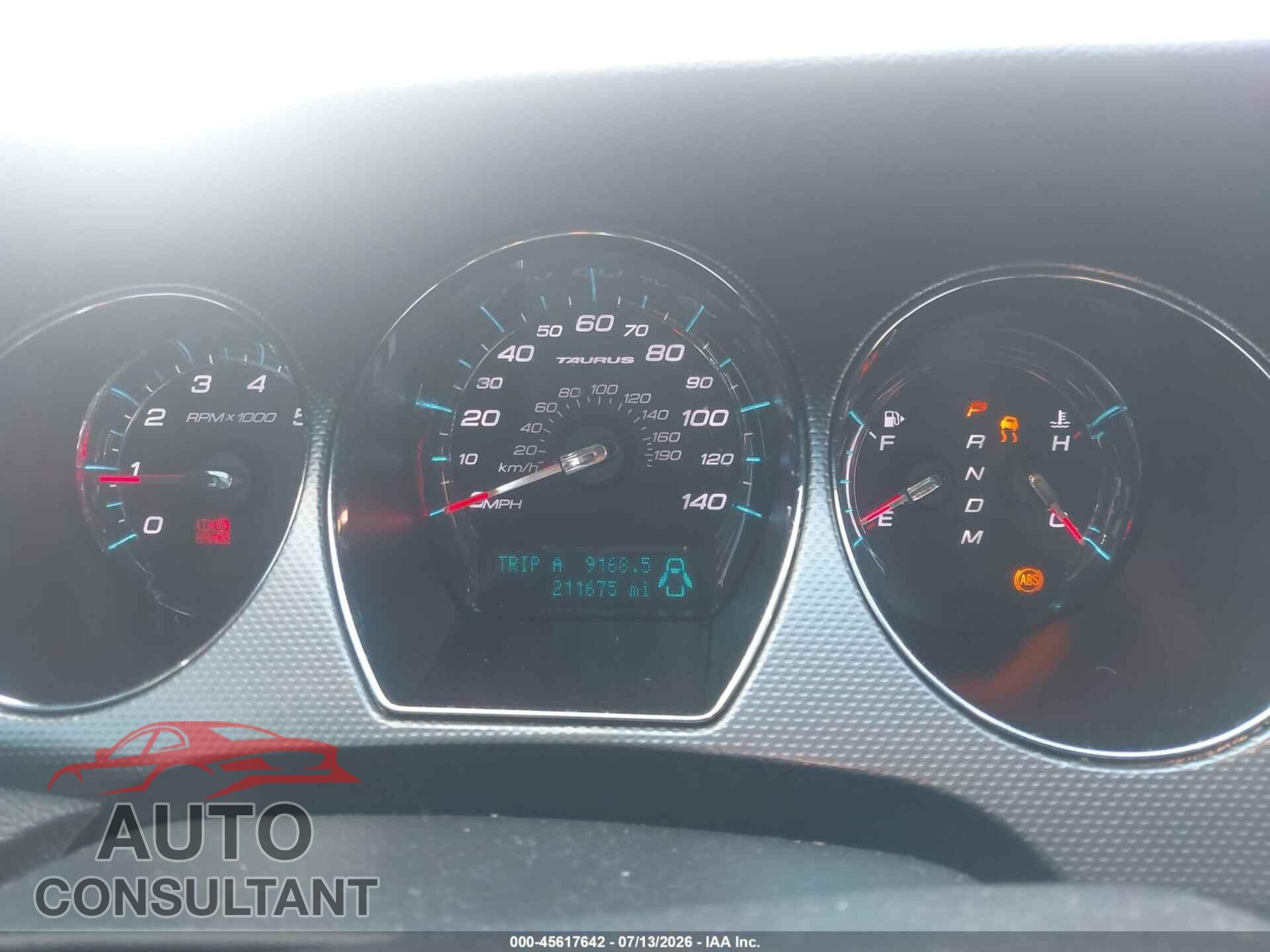 FORD TAURUS 2011 - 1FAHP2EW6BG158950