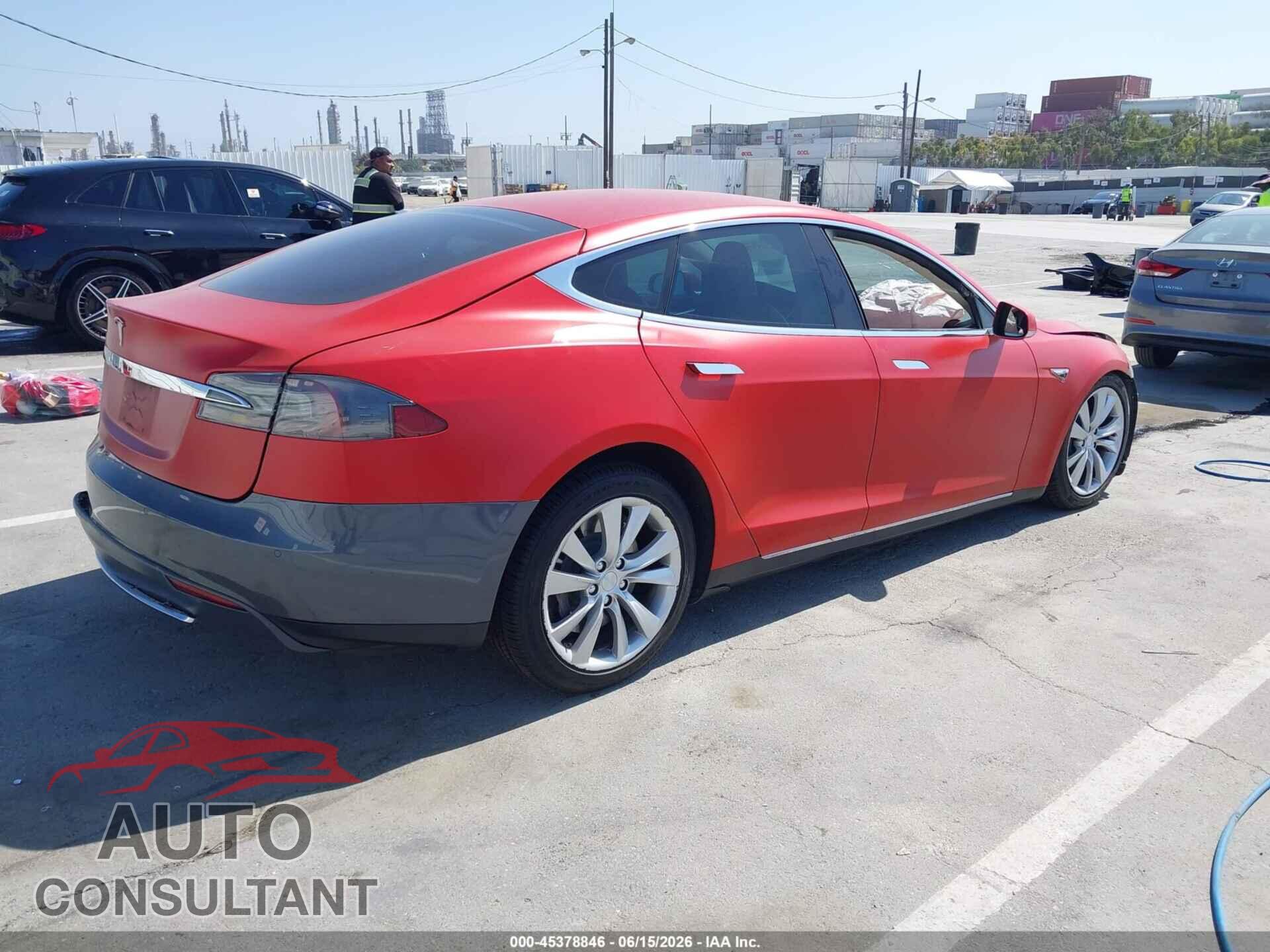 TESLA MODEL S 2013 - 5YJSA1CN5DFP27368