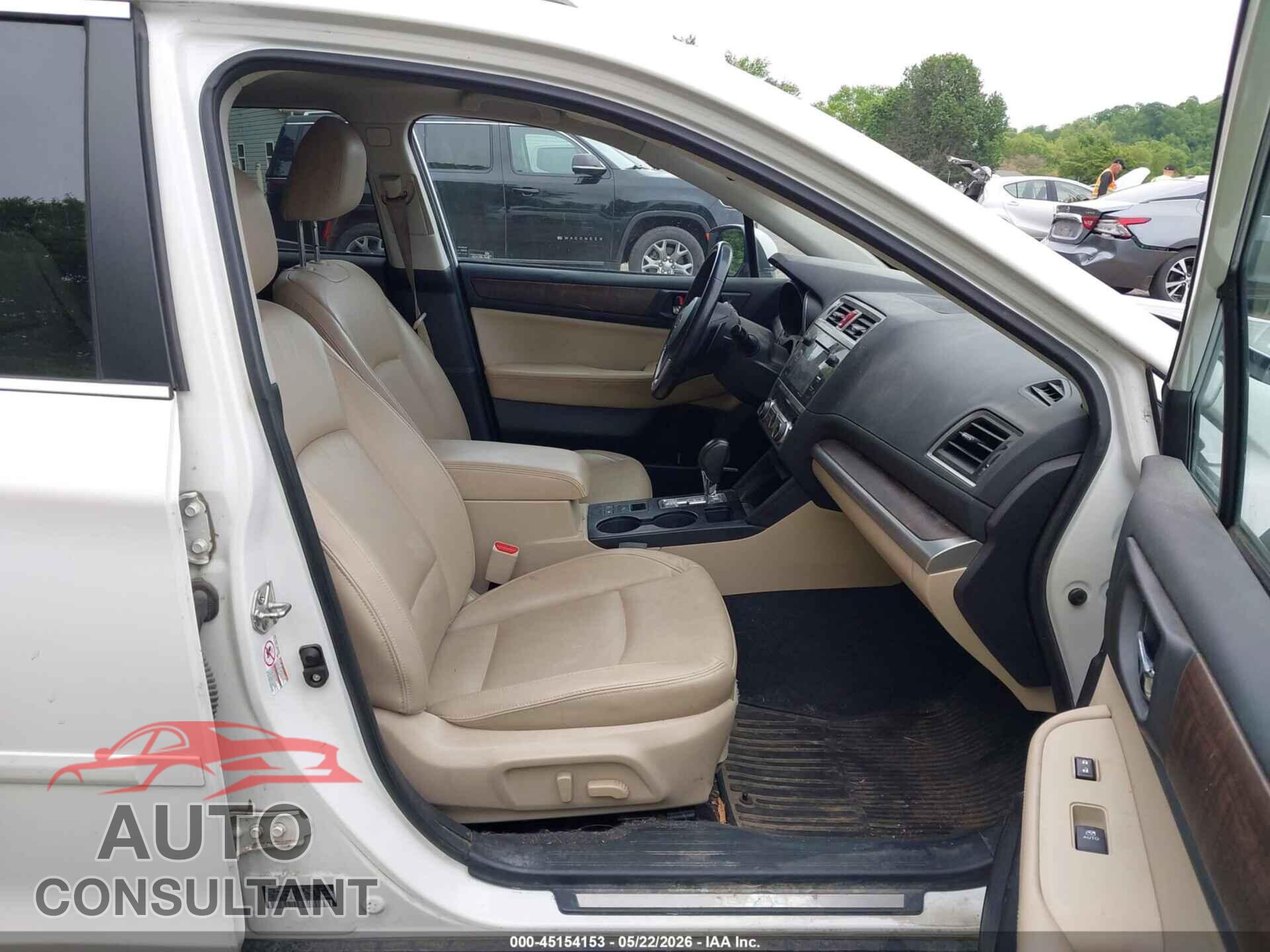 SUBARU OUTBACK 2017 - 4S4BSAKCXH3223572