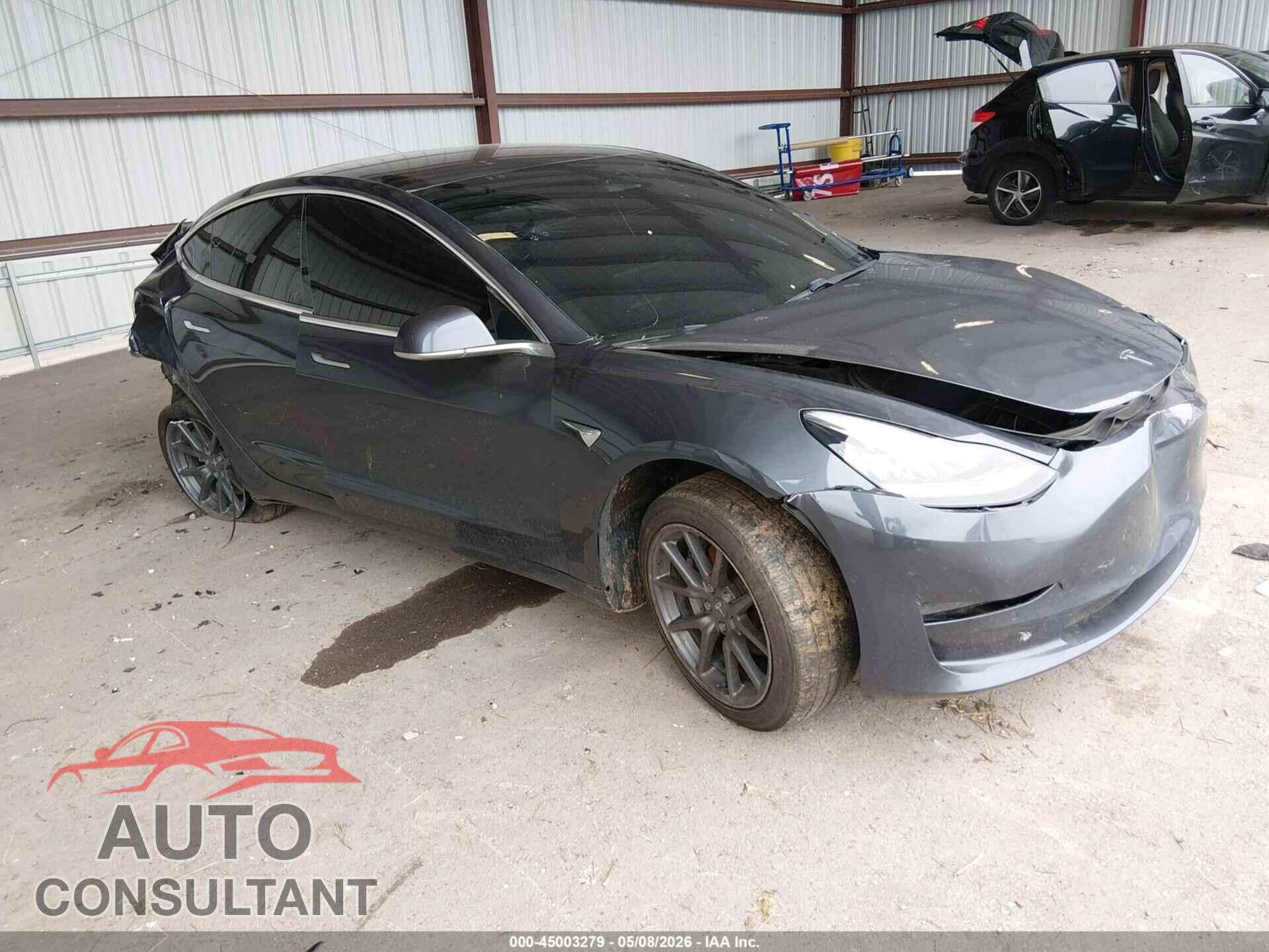 TESLA MODEL 3 2018 - 5YJ3E1EA1JF032786