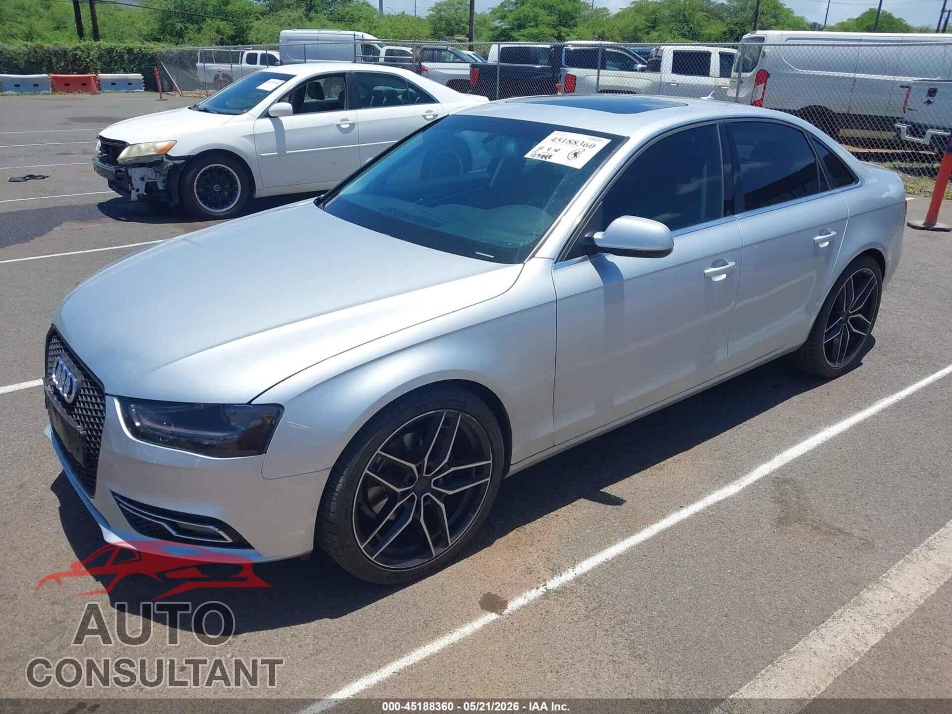AUDI A4 2013 - WAUFFAFL0DN048264