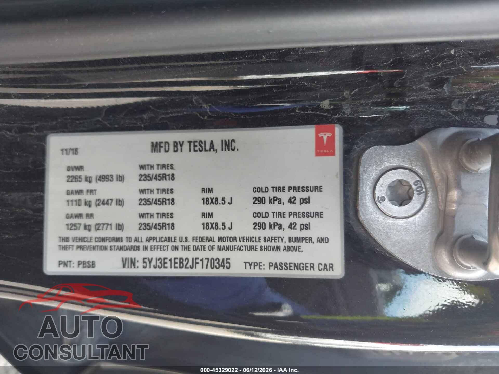 TESLA MODEL 3 2018 - 5YJ3E1EB2JF170345