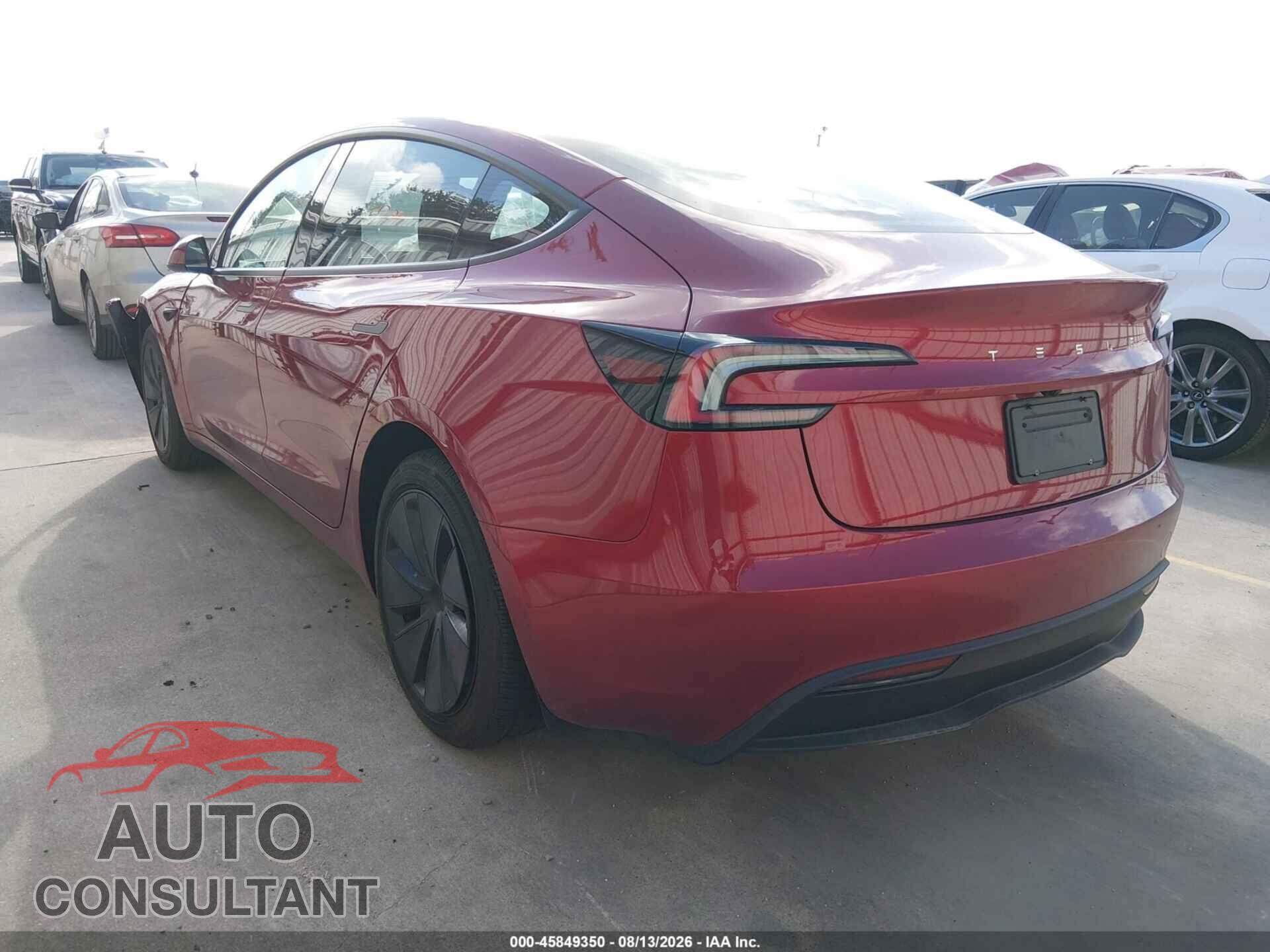 TESLA MODEL 3 2024 - 5YJ3E1EA4RF755155