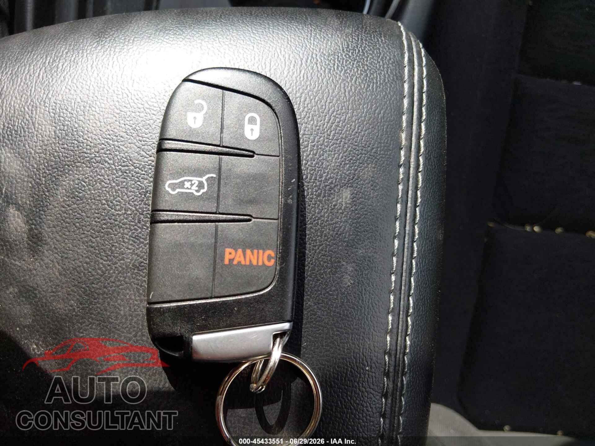 DODGE DURANGO 2021 - 1C4RDJAG7MC688581