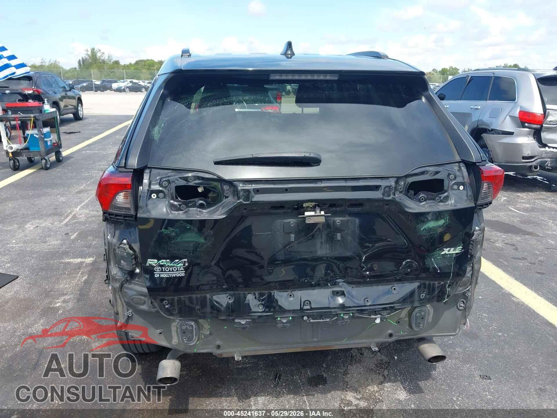 TOYOTA RAV4 2020 - 2T3W1RFV1LC061244