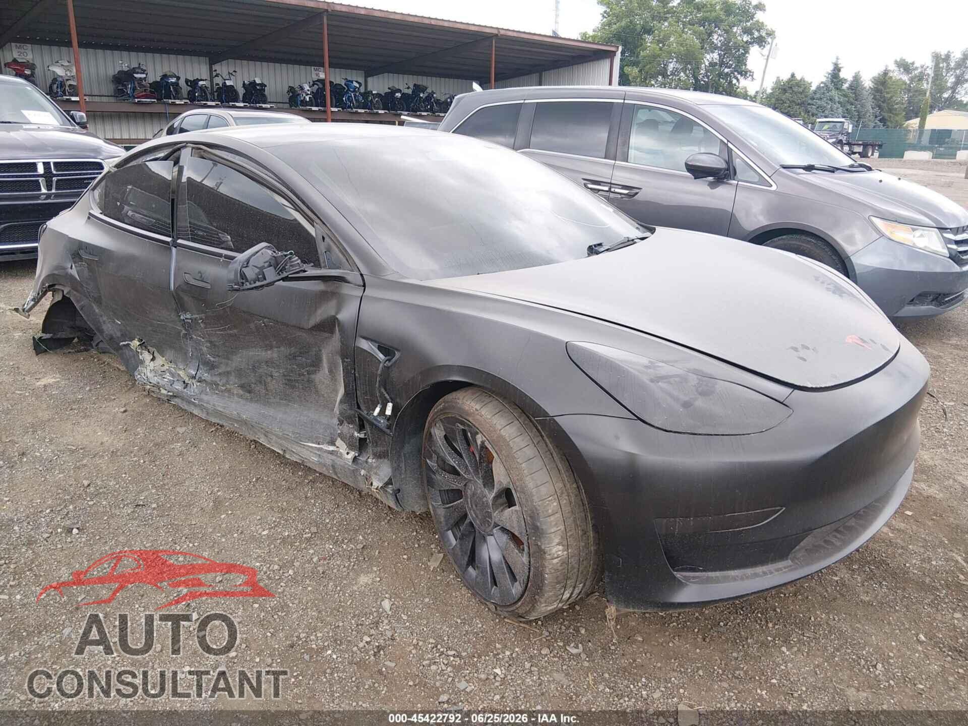 TESLA MODEL 3 2023 - 5YJ3E1EC3PF493336
