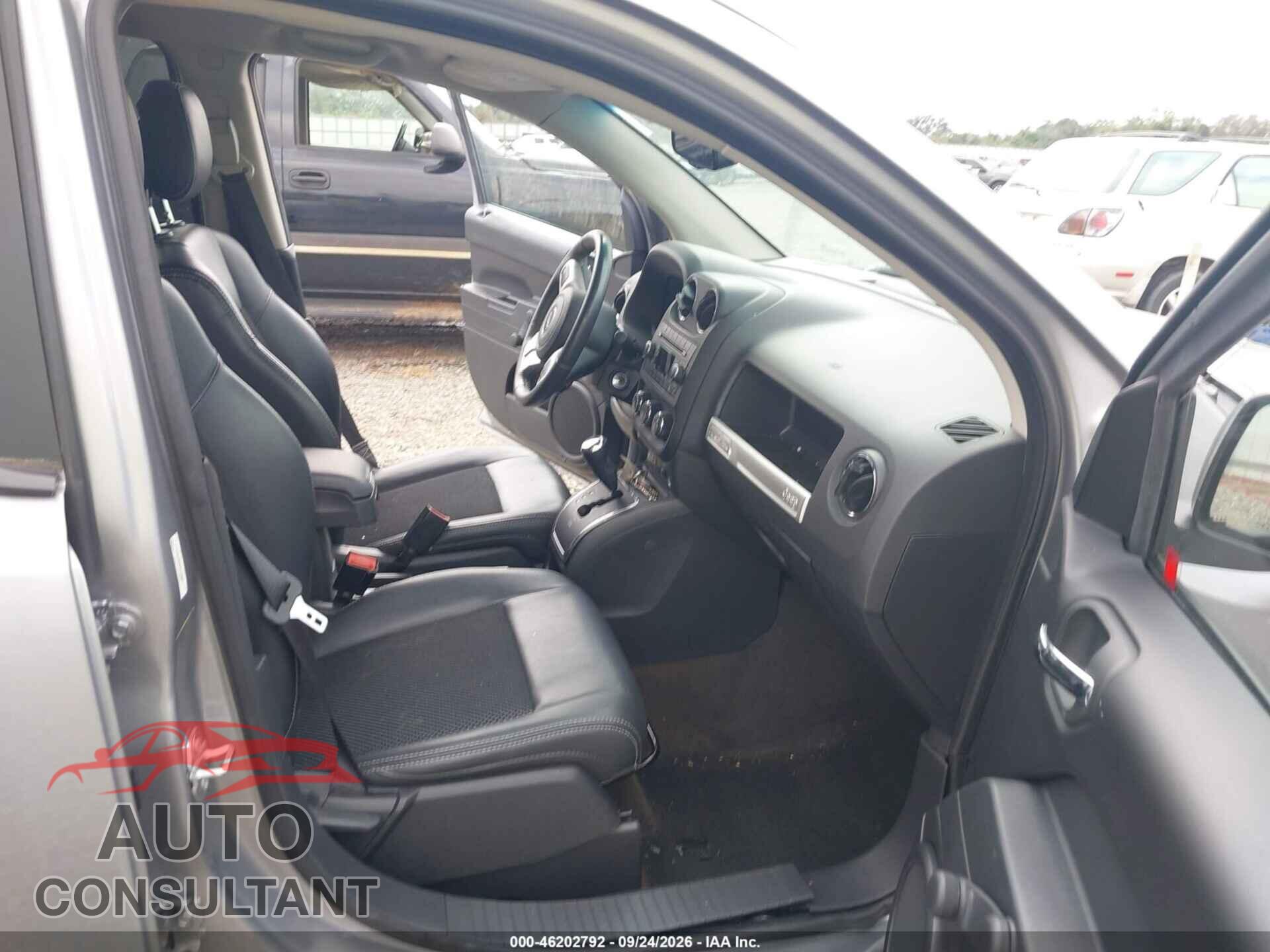 JEEP COMPASS 2017 - 1C4NJCBA4HD173843