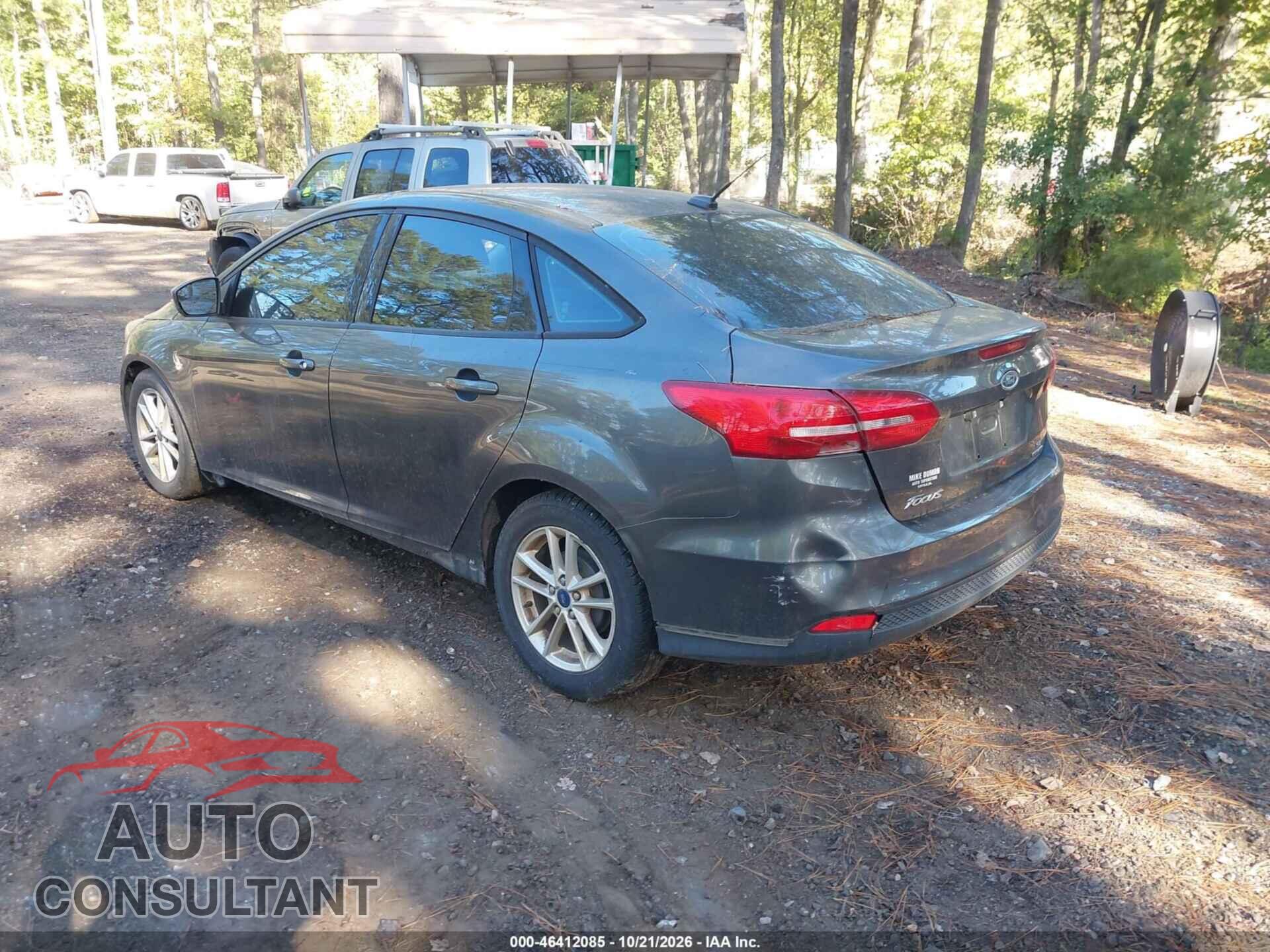 FORD FOCUS 2015 - 1FADP3F21FL215505