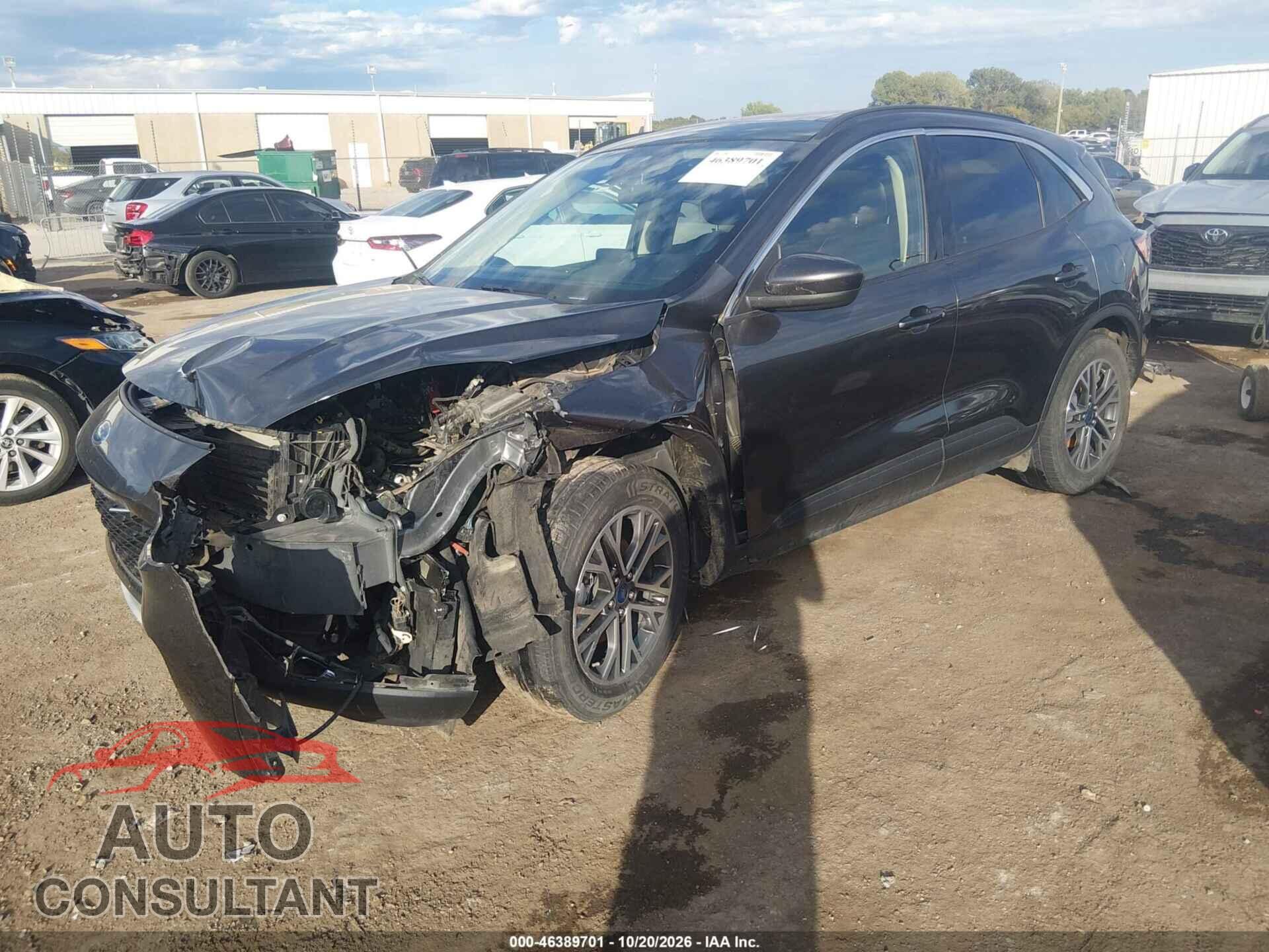 FORD ESCAPE 2020 - 1FMCU0H63LUA54640