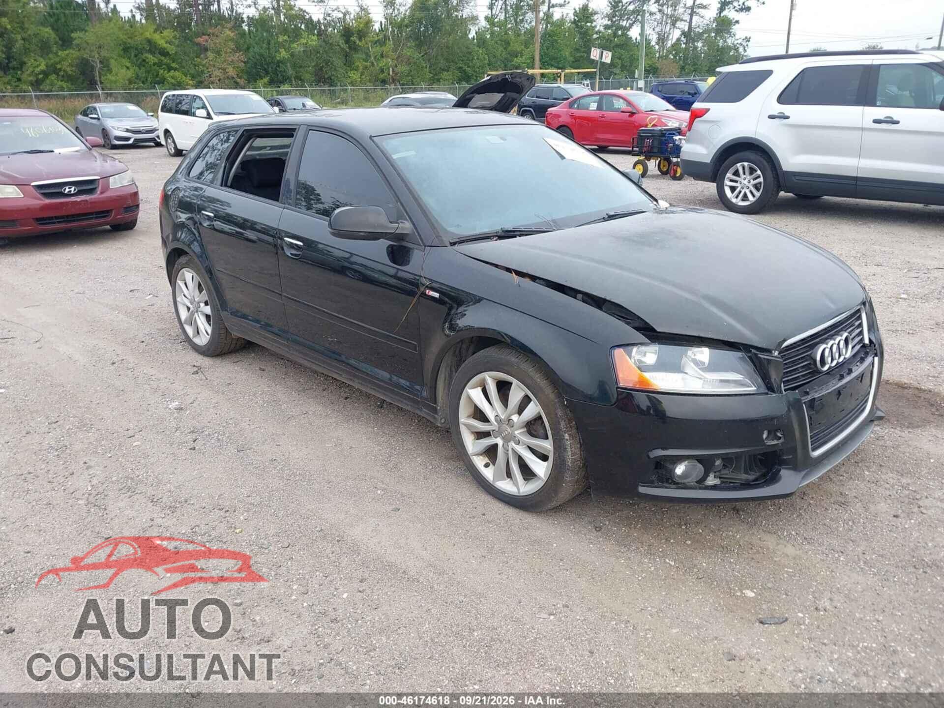 AUDI A3 2011 - WAUBJAFM4BA019649