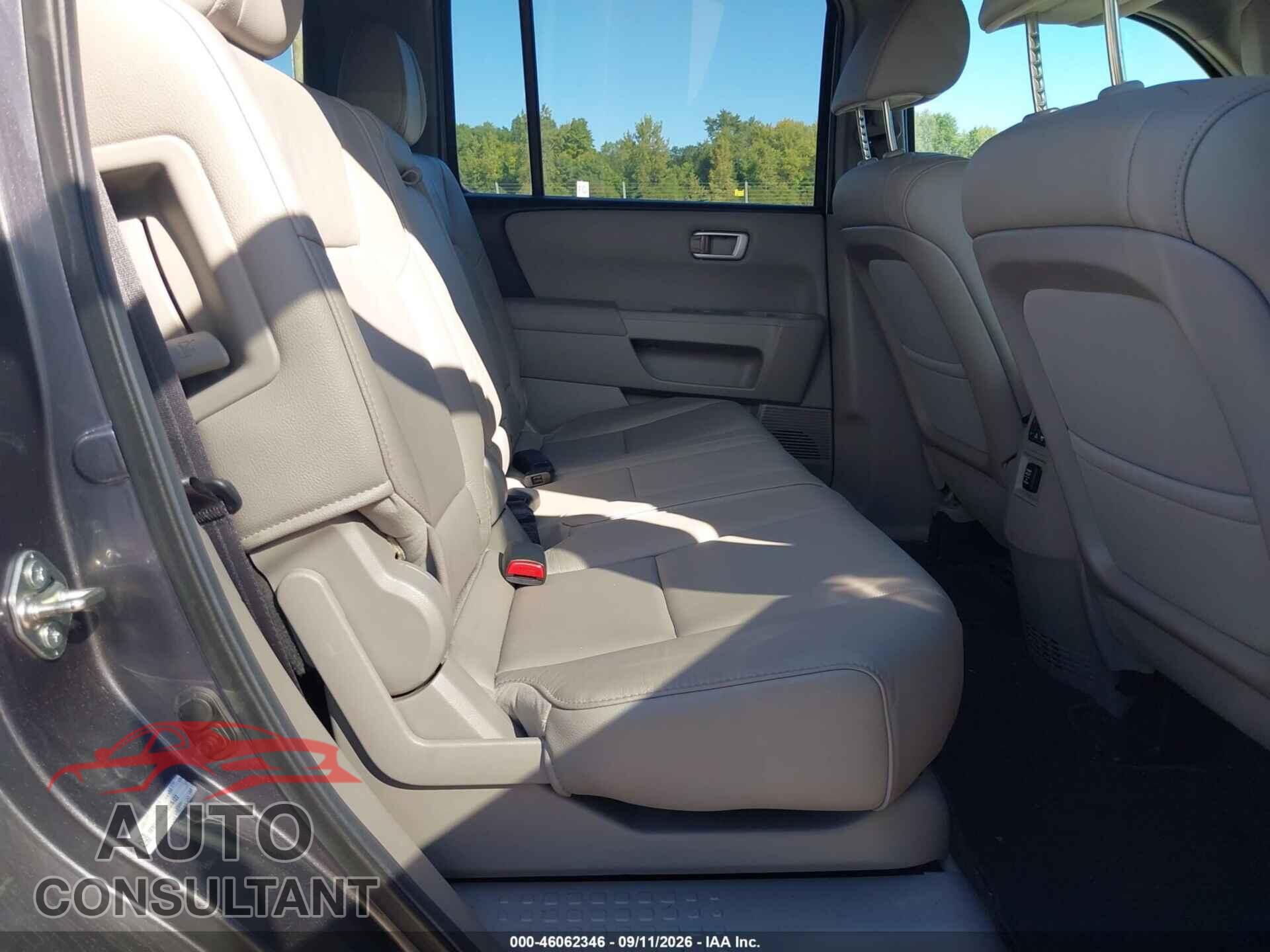 HONDA PILOT 2014 - 5FNYF4H57EB006122