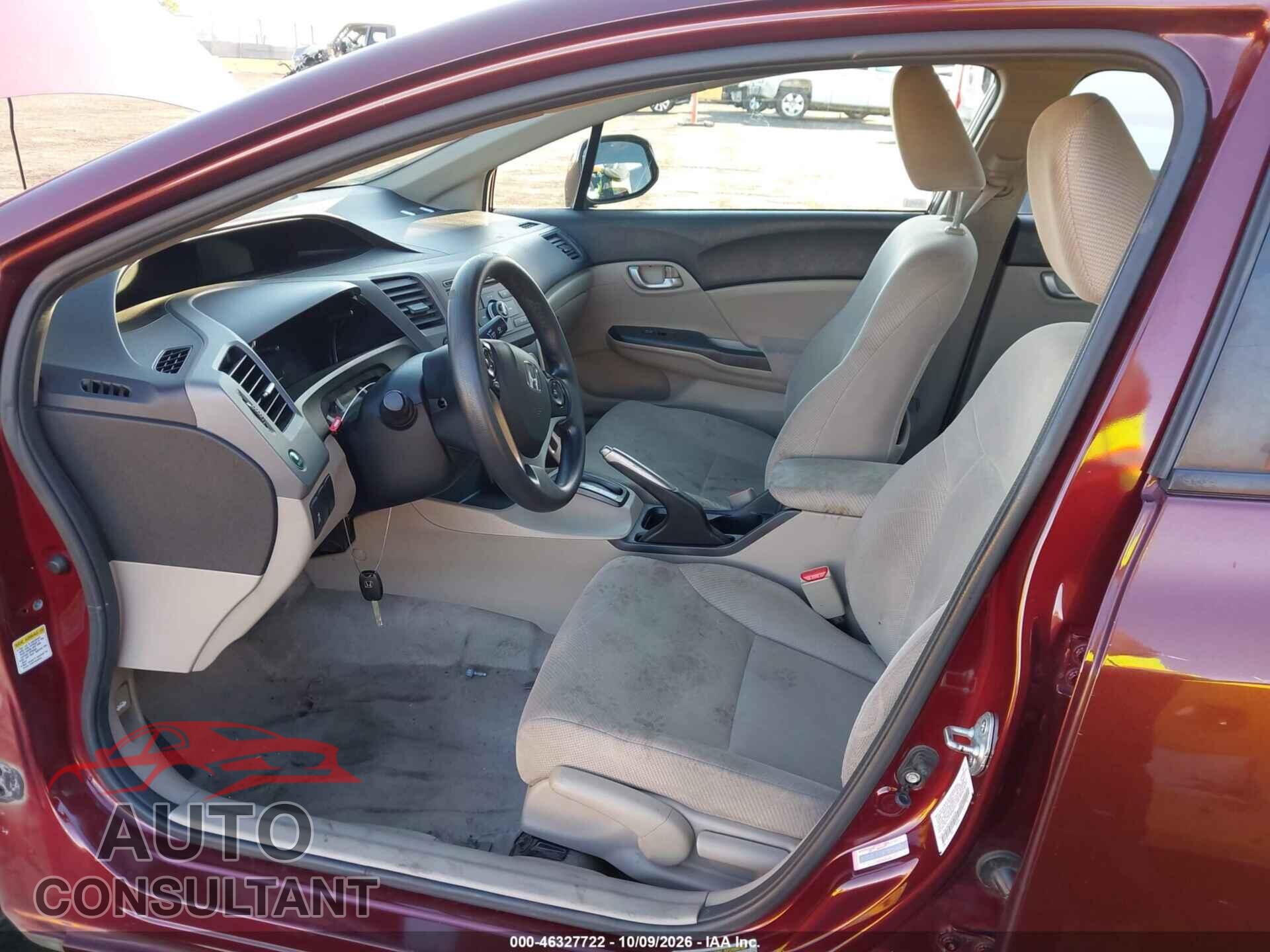HONDA CIVIC 2012 - 2HGFB2F52CH552118