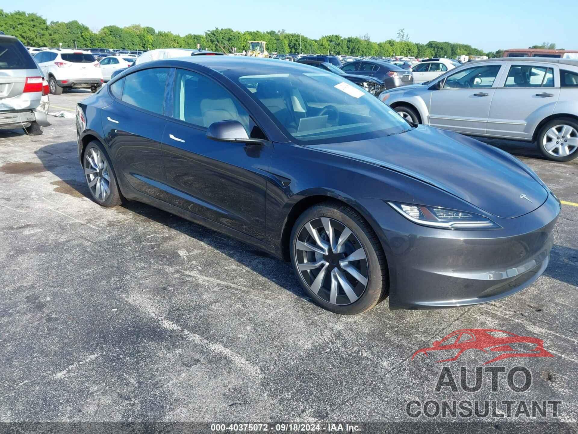 TESLA MODEL 3 2024 - 5YJ3E1EA1RF752407