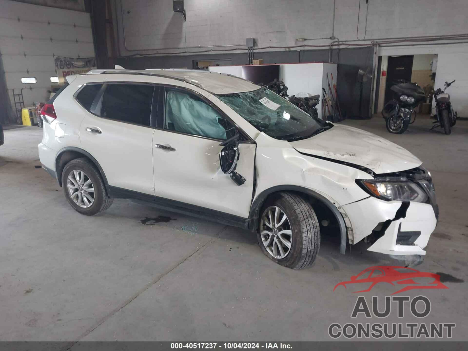 NISSAN ROGUE 2018 - KNMAT2MV7JP596875