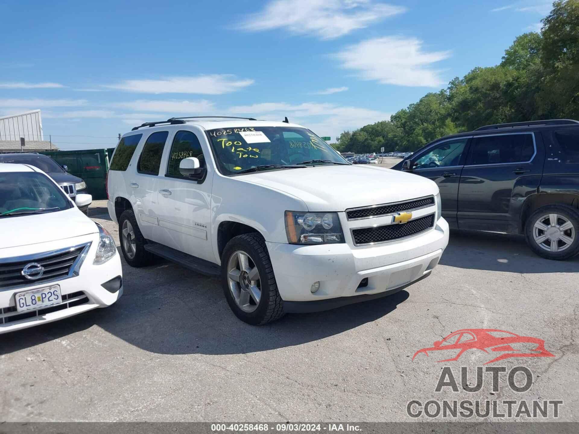 CHEVROLET TAHOE 2013 - 1GNSKBE07DR316253