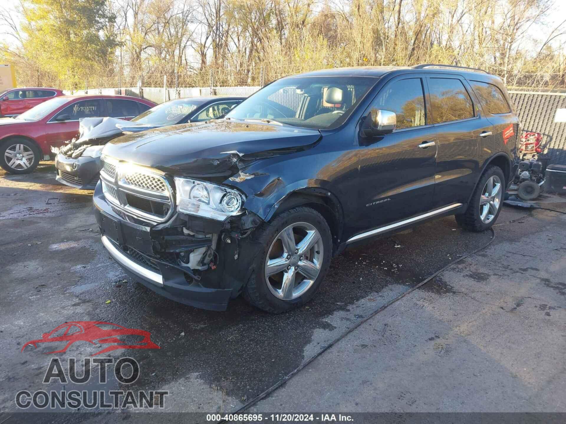 DODGE DURANGO 2013 - 1C4SDJET6DC565752