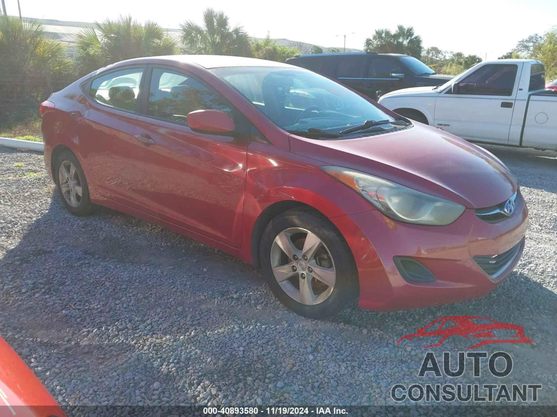 HYUNDAI ELANTRA 2013 - KMHDH4AE9DU939525