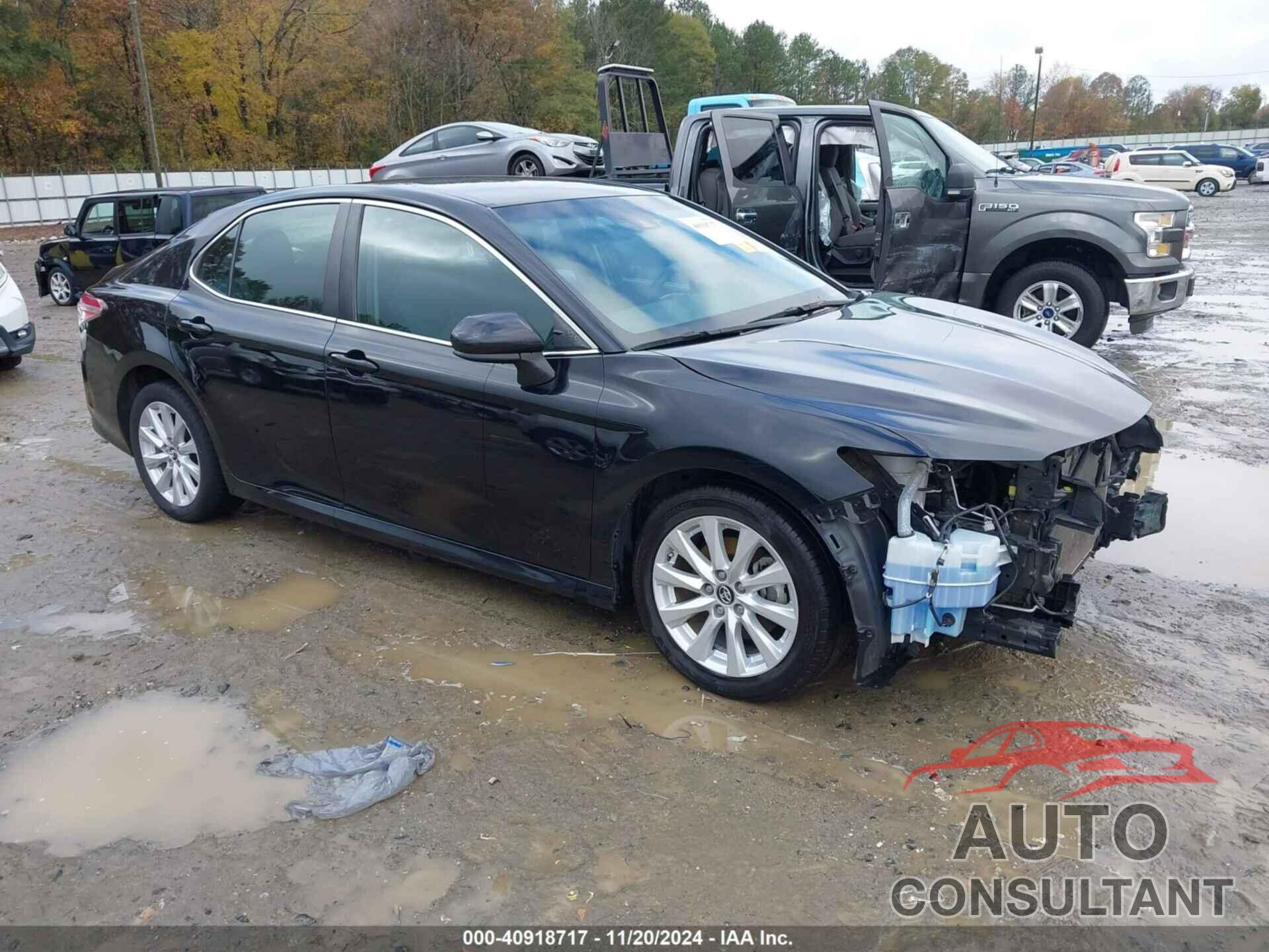 TOYOTA CAMRY 2018 - 4T1B11HK5JU069788