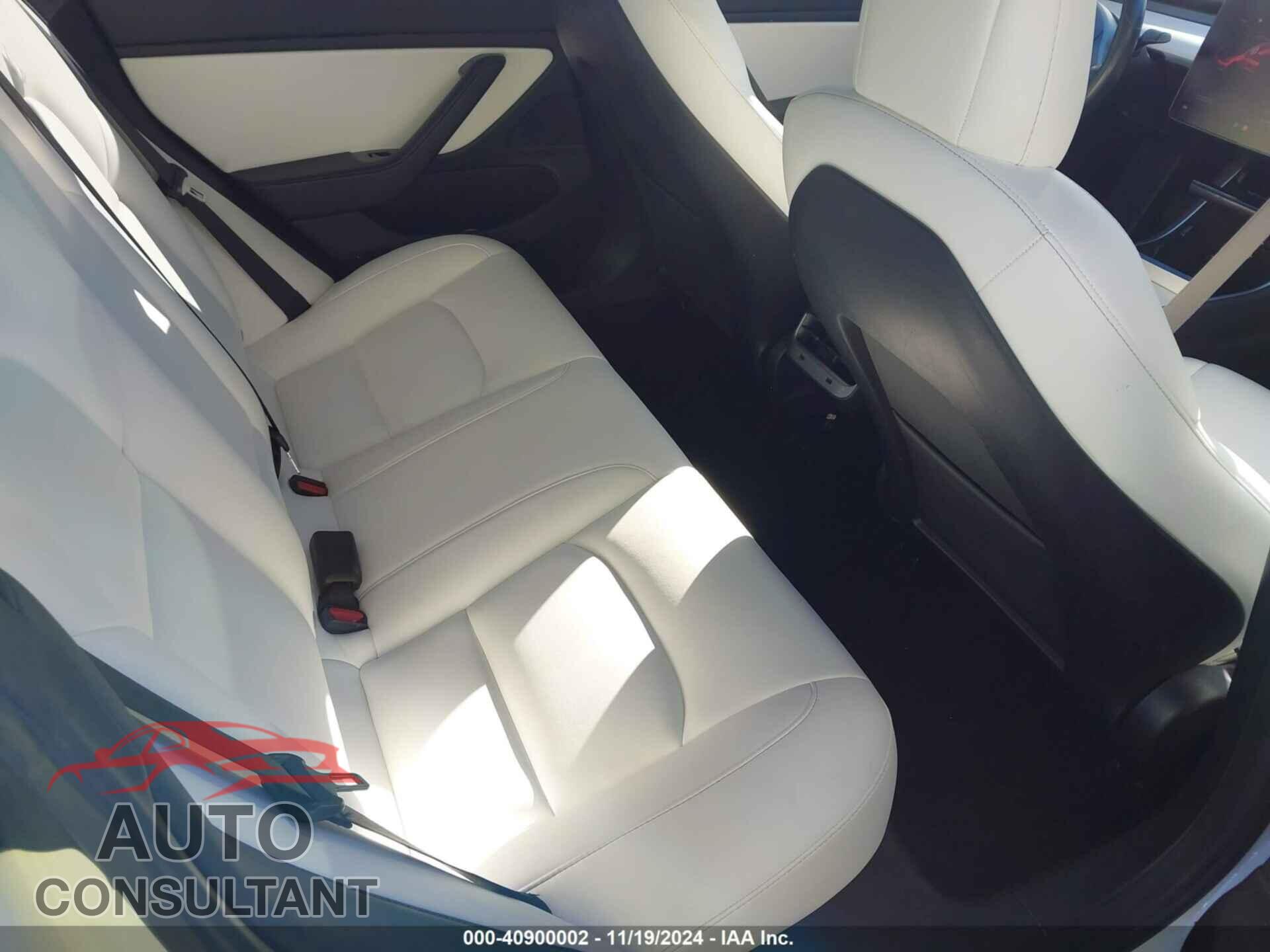 TESLA MODEL 3 2019 - 5YJ3E1EA9KF413156