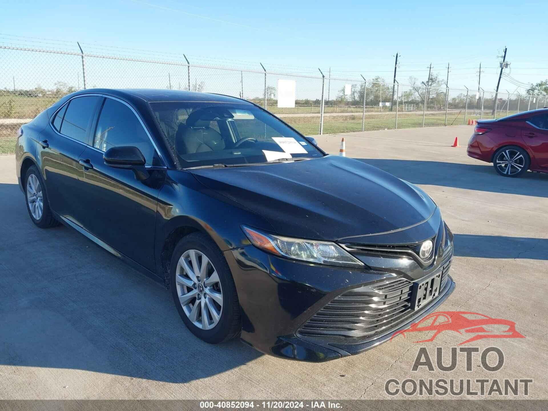 TOYOTA CAMRY 2018 - JTNB11HK7J3009288