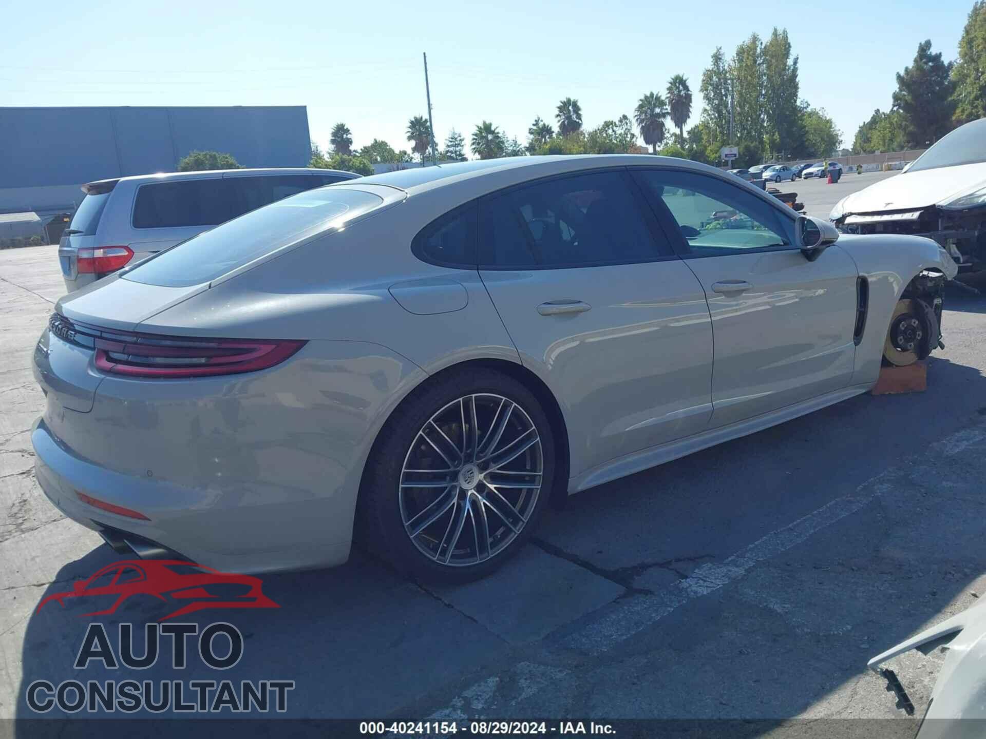 PORSCHE PANAMERA 2017 - WP0AB2A75HL122403