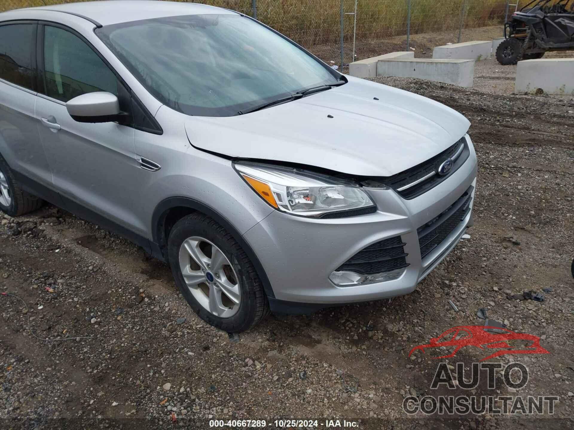 FORD ESCAPE 2016 - 1FMCU0GXXGUA28651