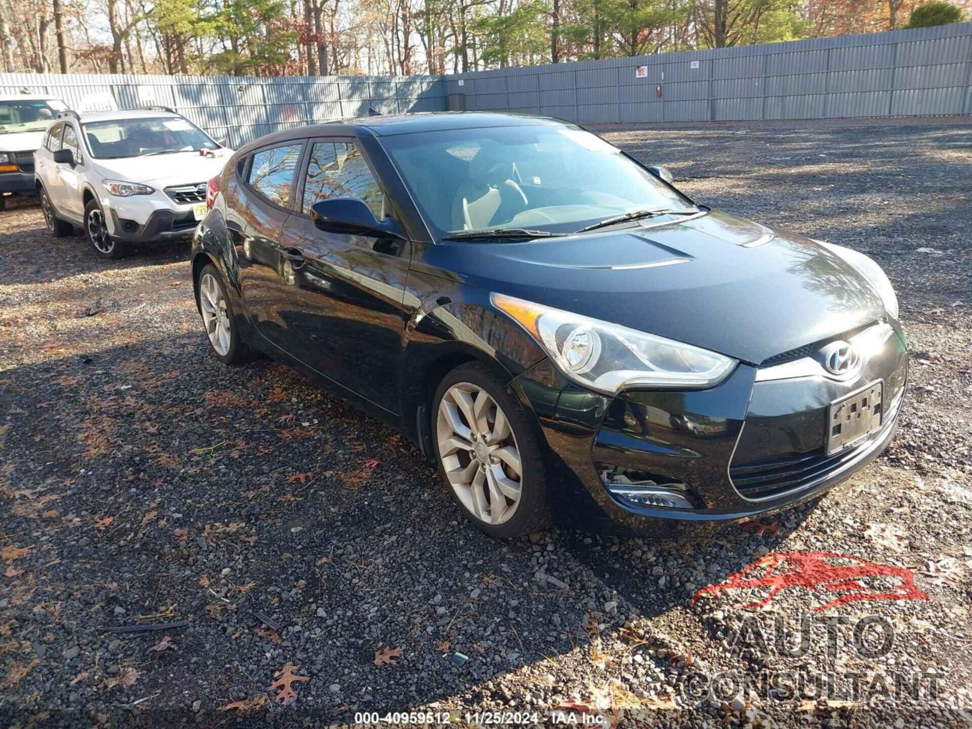 HYUNDAI VELOSTER 2013 - KMHTC6AD4DU150843