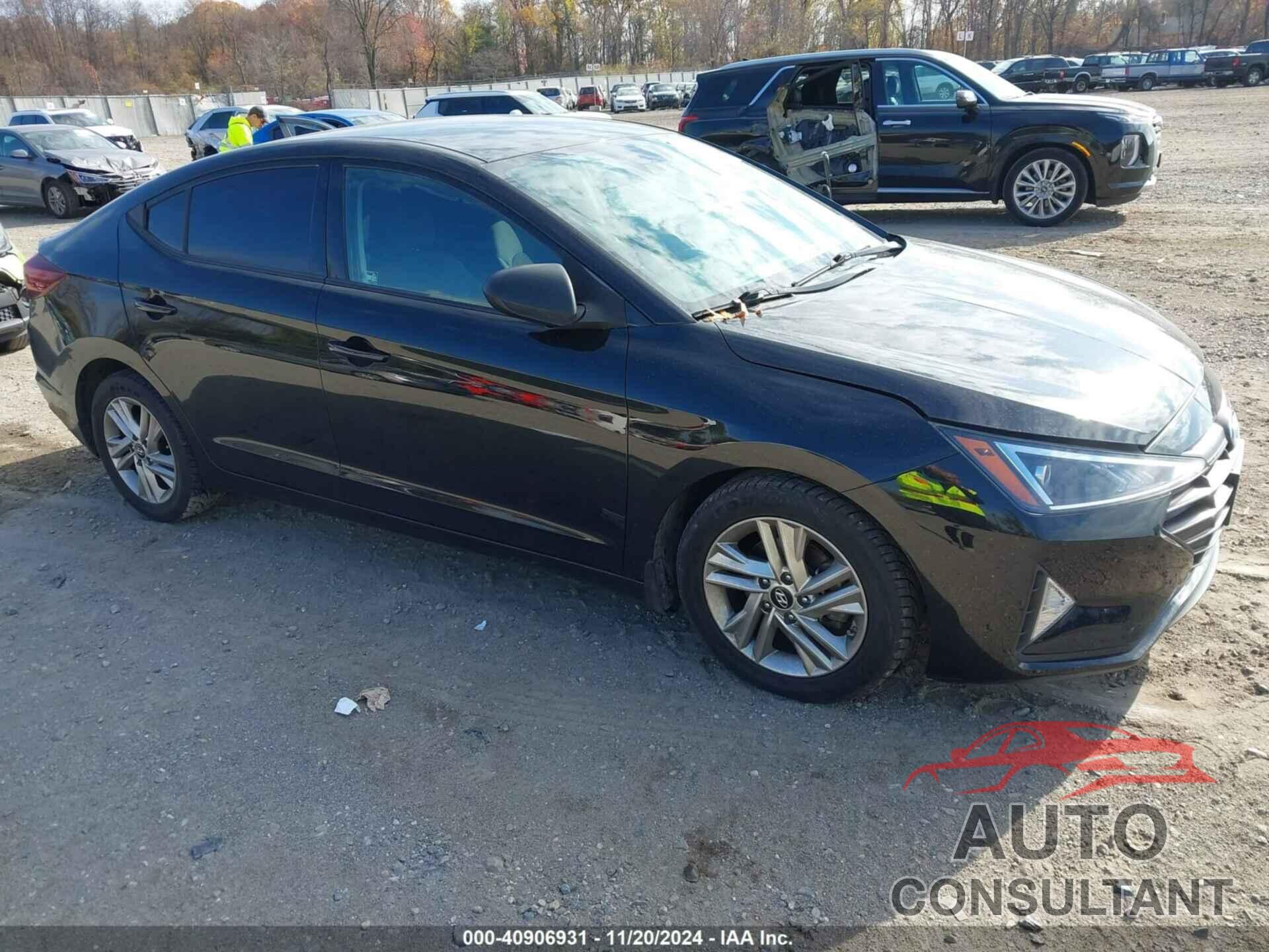 HYUNDAI ELANTRA 2019 - 5NPD84LF2KH480792