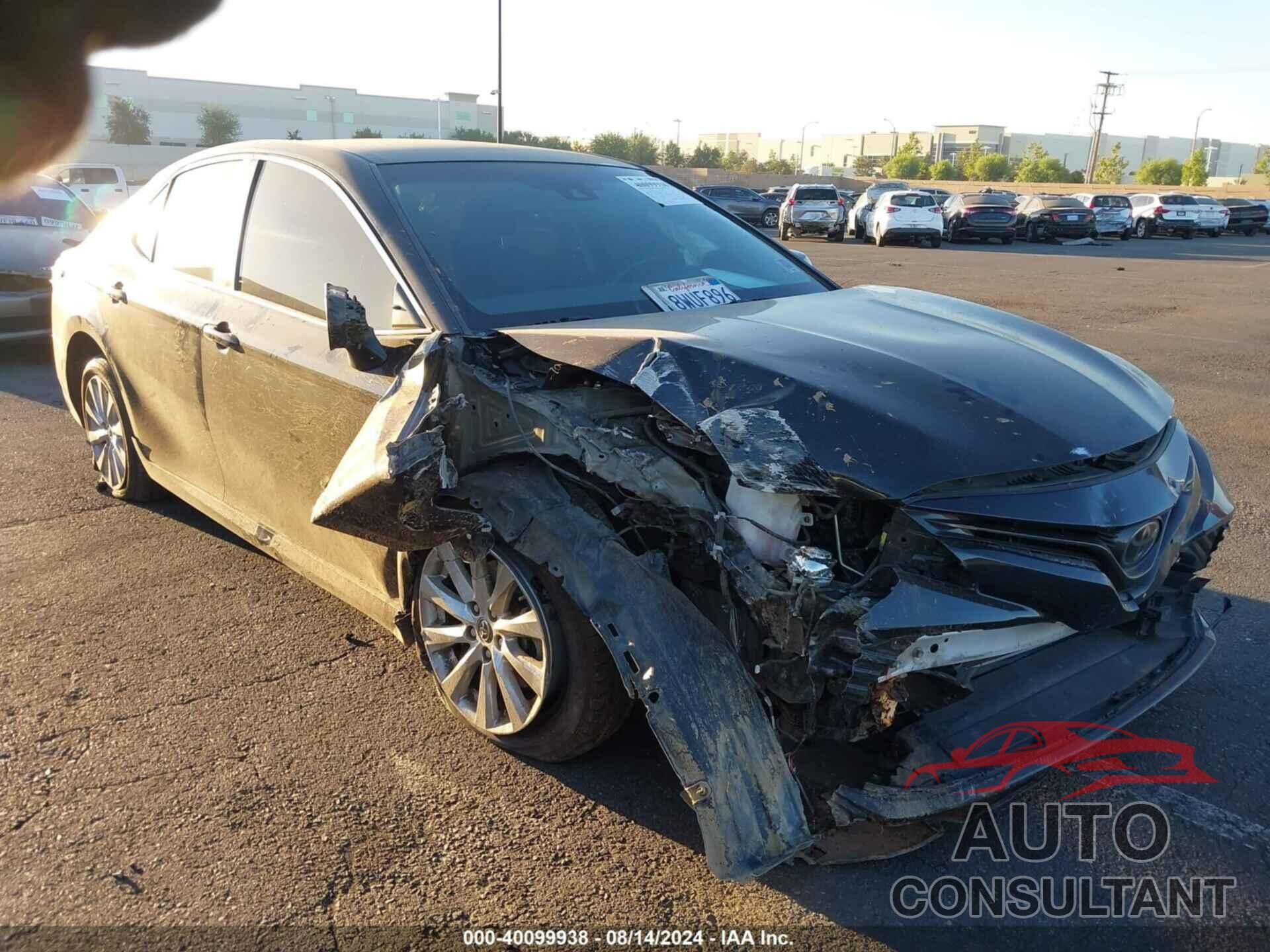 TOYOTA CAMRY 2018 - JTNB11HK4J3017655