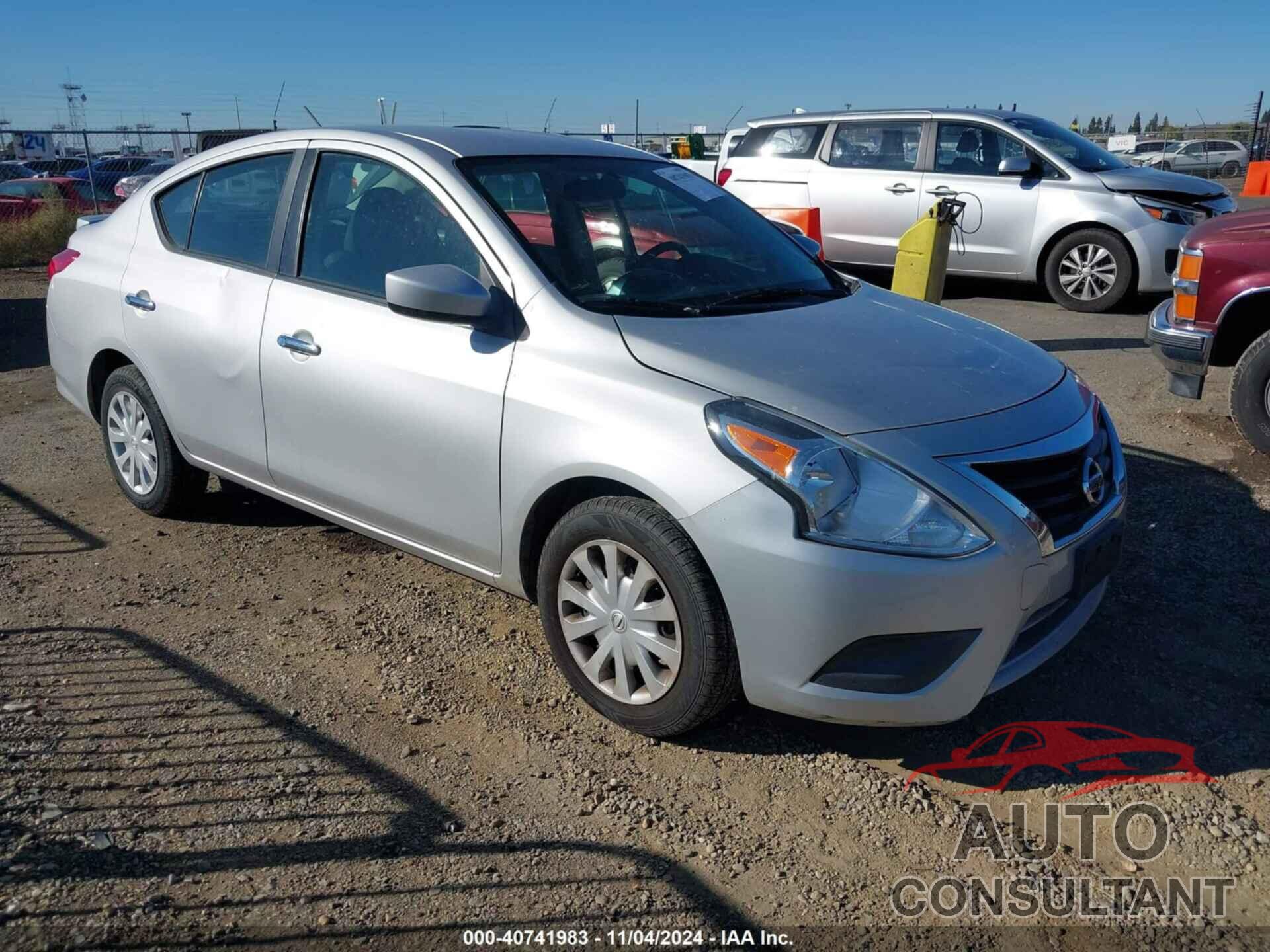 NISSAN VERSA 2019 - 3N1CN7AP5KL872198