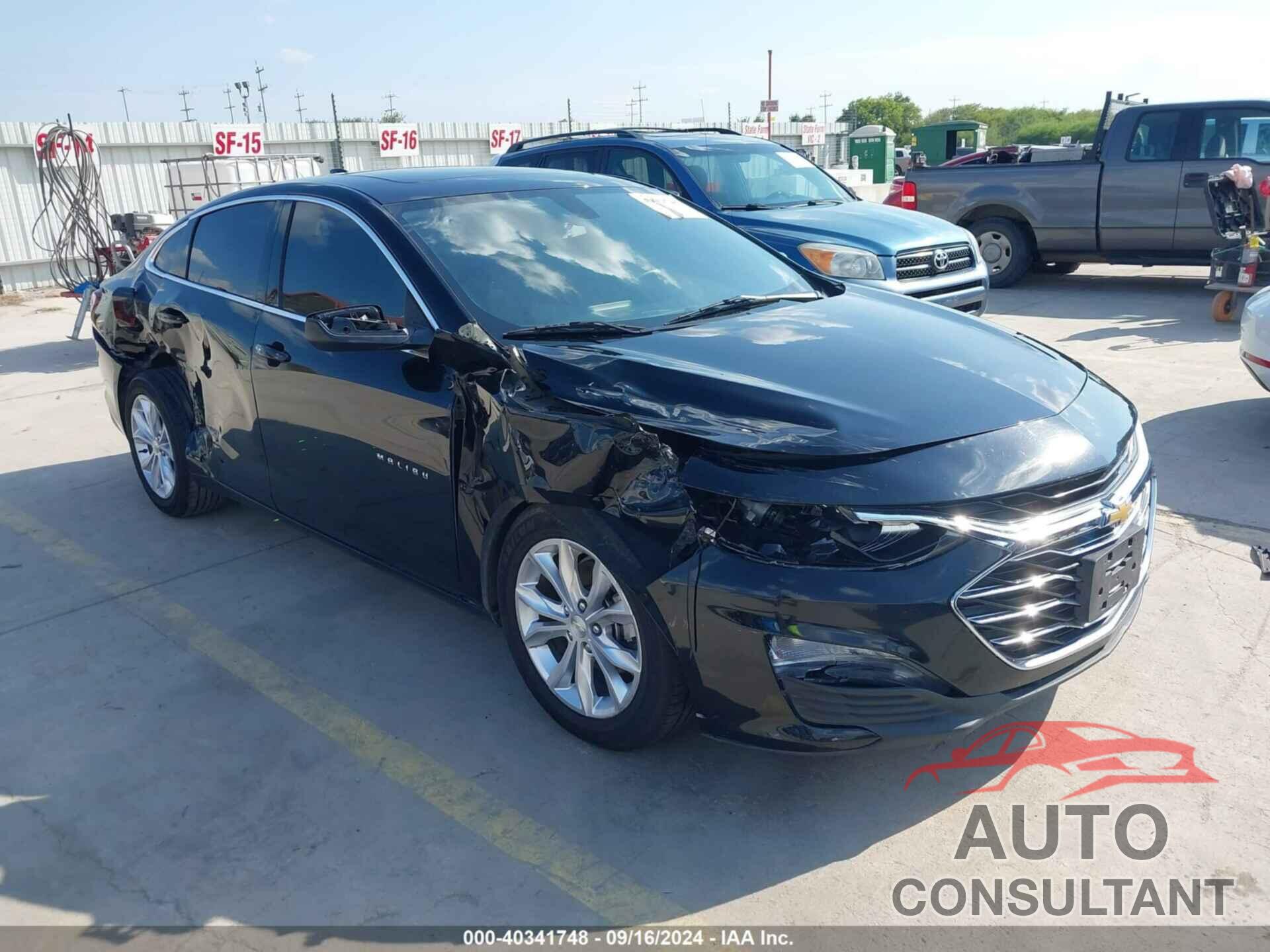 CHEVROLET MALIBU 2020 - 1G1ZD5ST8LF103192