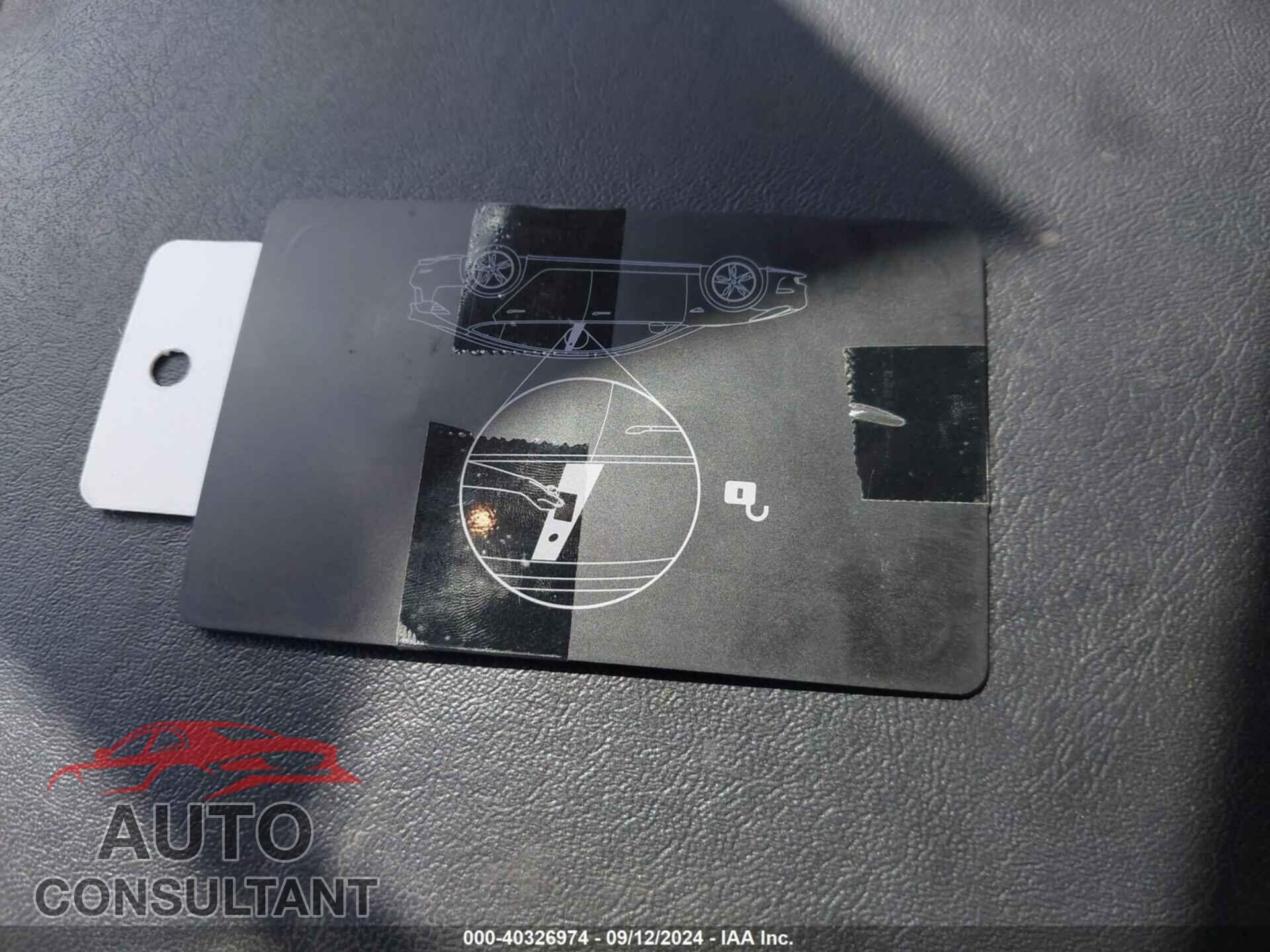 TESLA MODEL 3 2018 - 5YJ3E1EA3JF031736