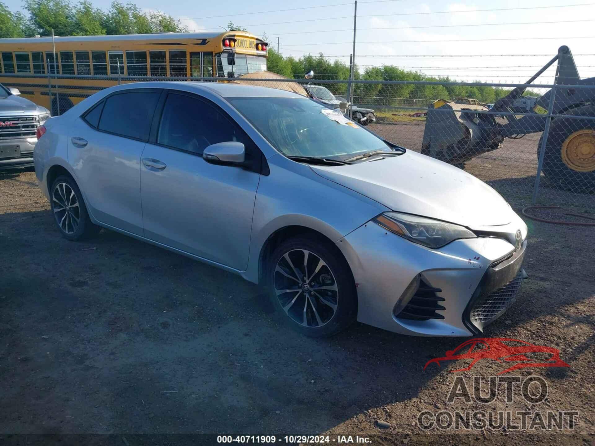 TOYOTA COROLLA 2018 - 5YFBURHE6JP775640
