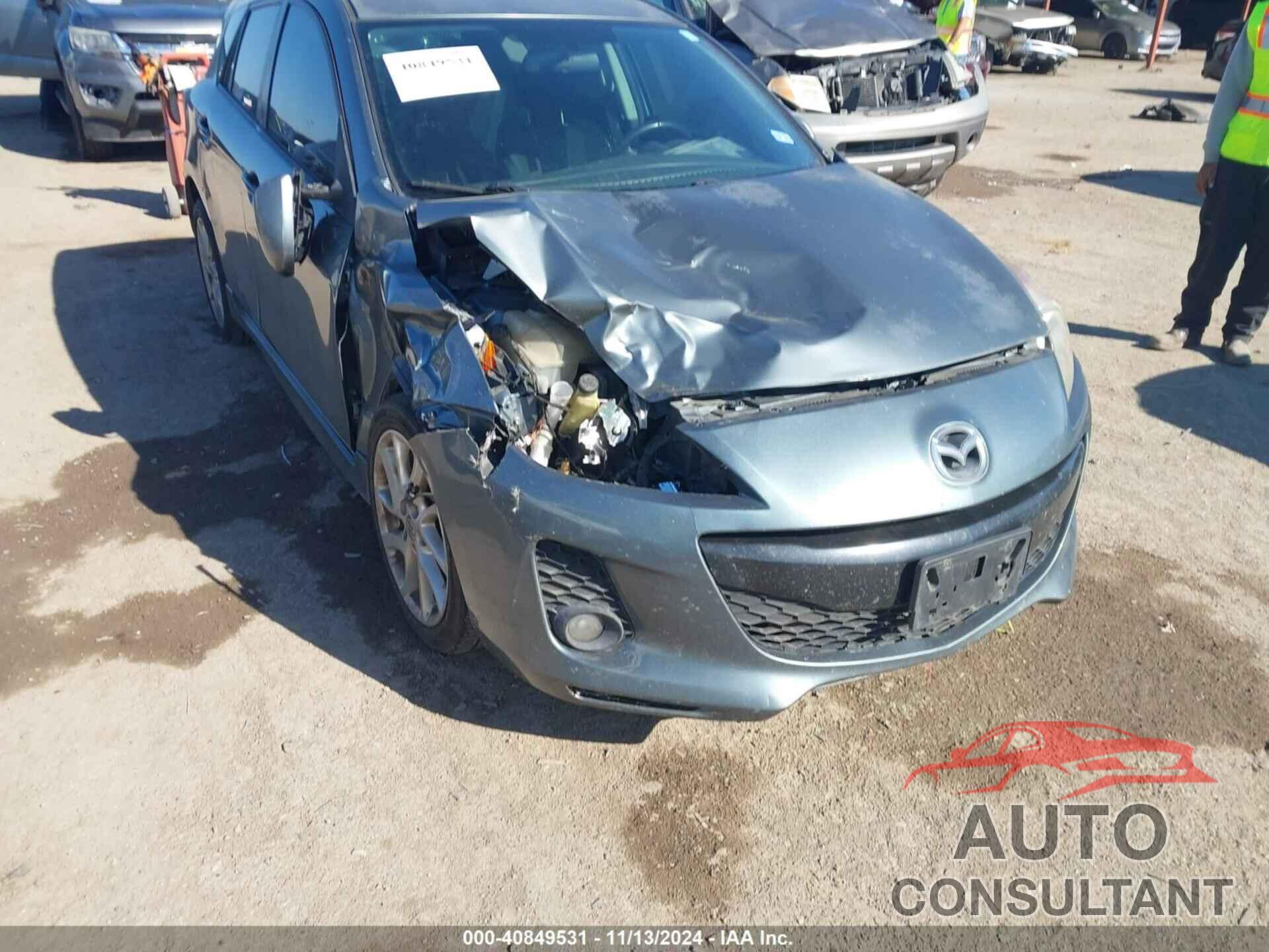 MAZDA MAZDA3 2012 - JM1BL1L68C1505627